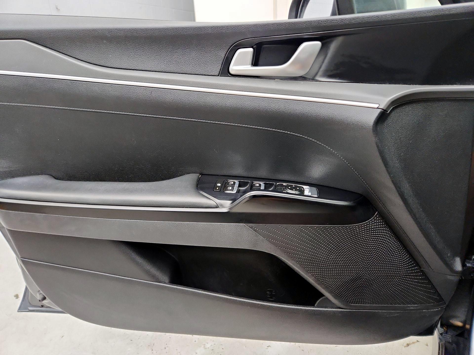 Thumbnail: 2021 Kia K5 - 12