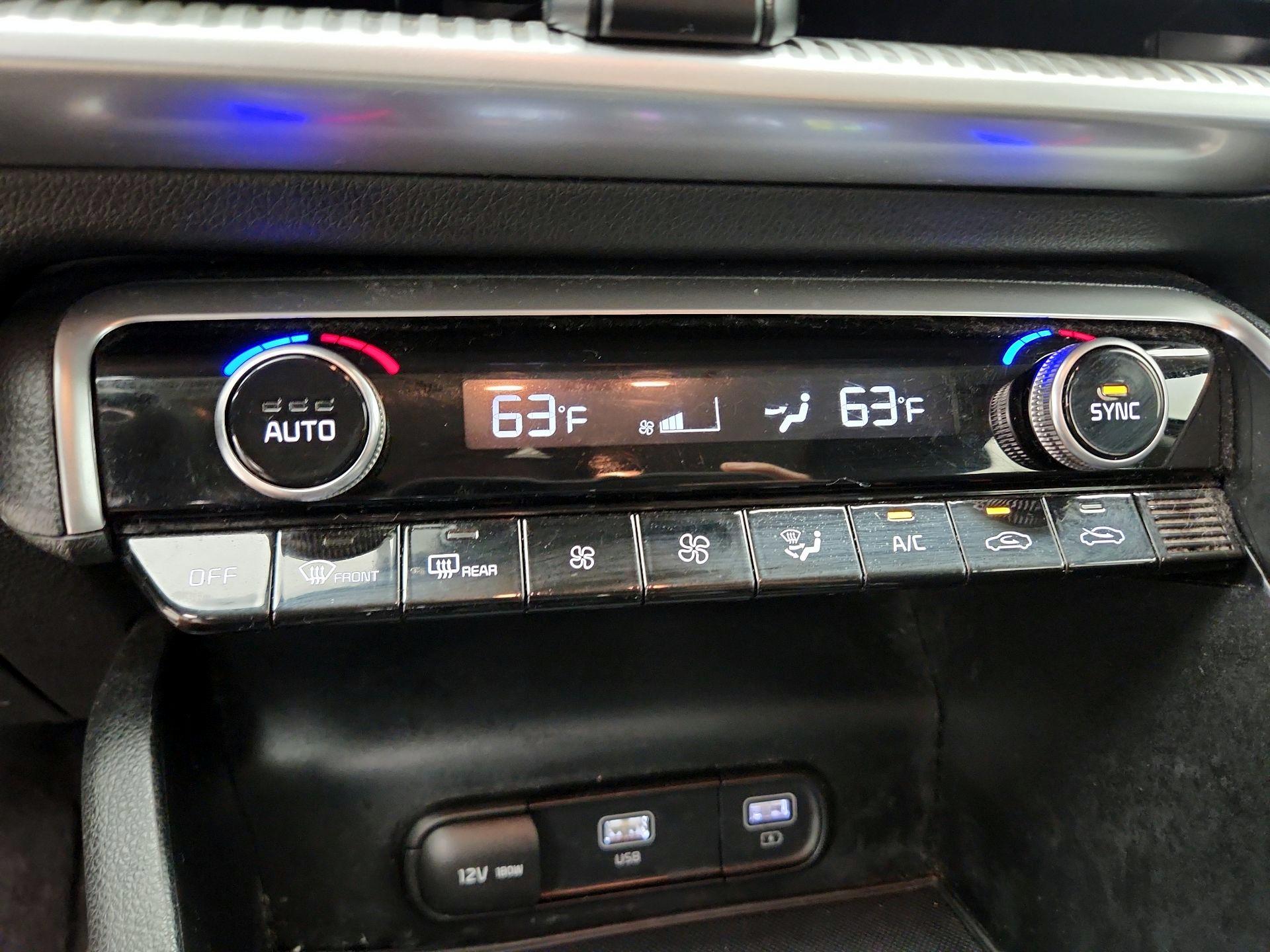 Thumbnail: 2021 Kia K5 - 16