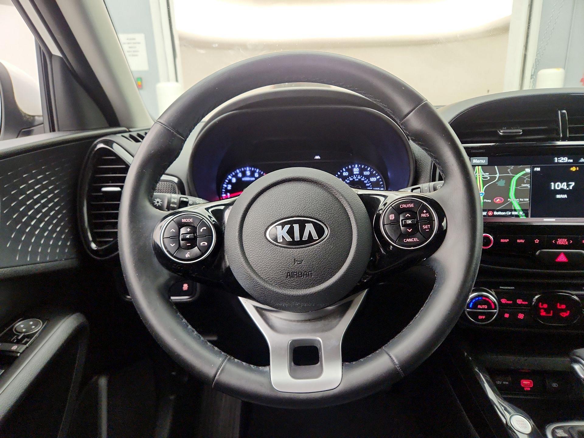 Thumbnail: 2020 Kia Soul - 10