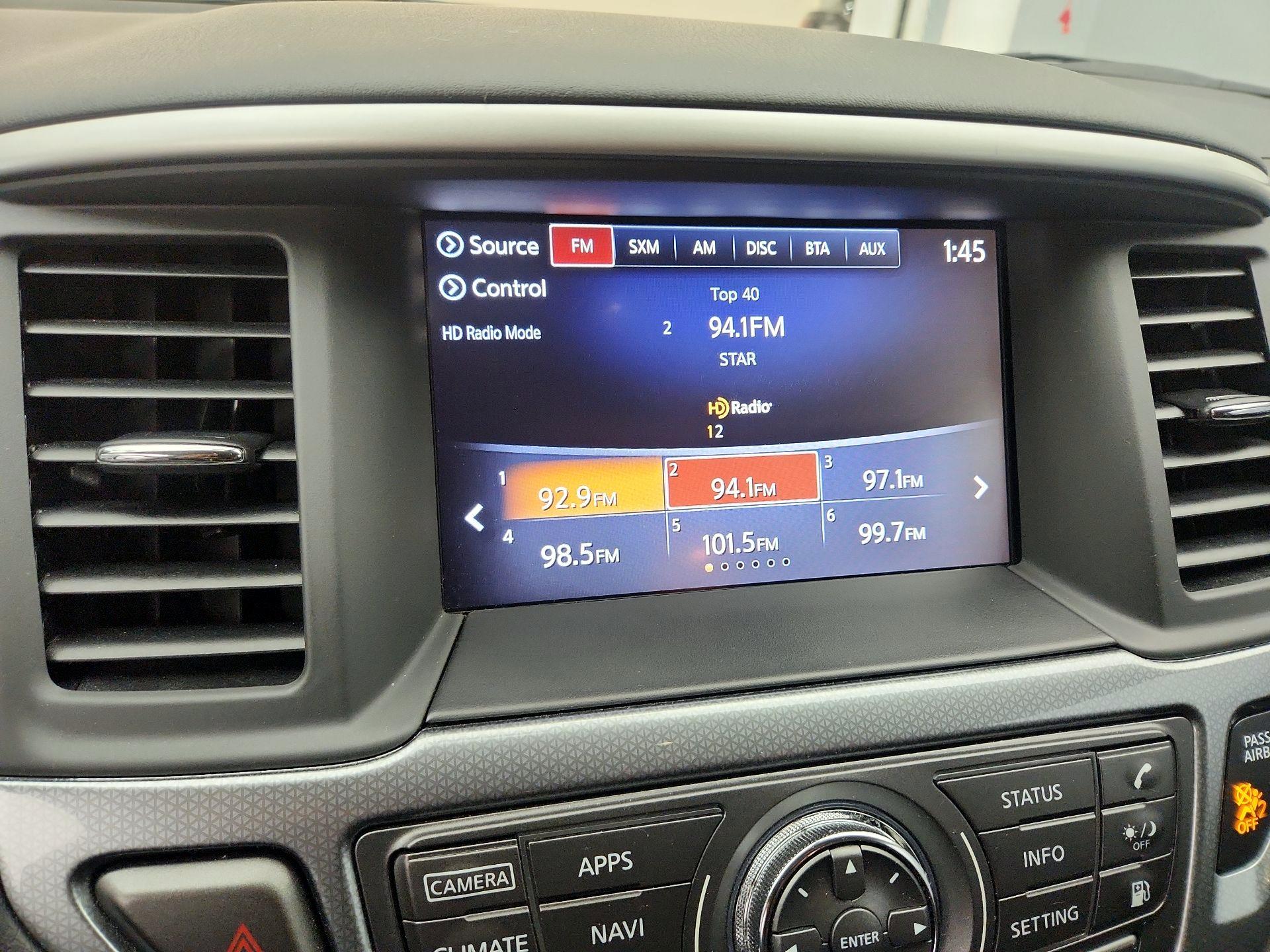 Thumbnail: 2019 Nissan Pathfinder - 16