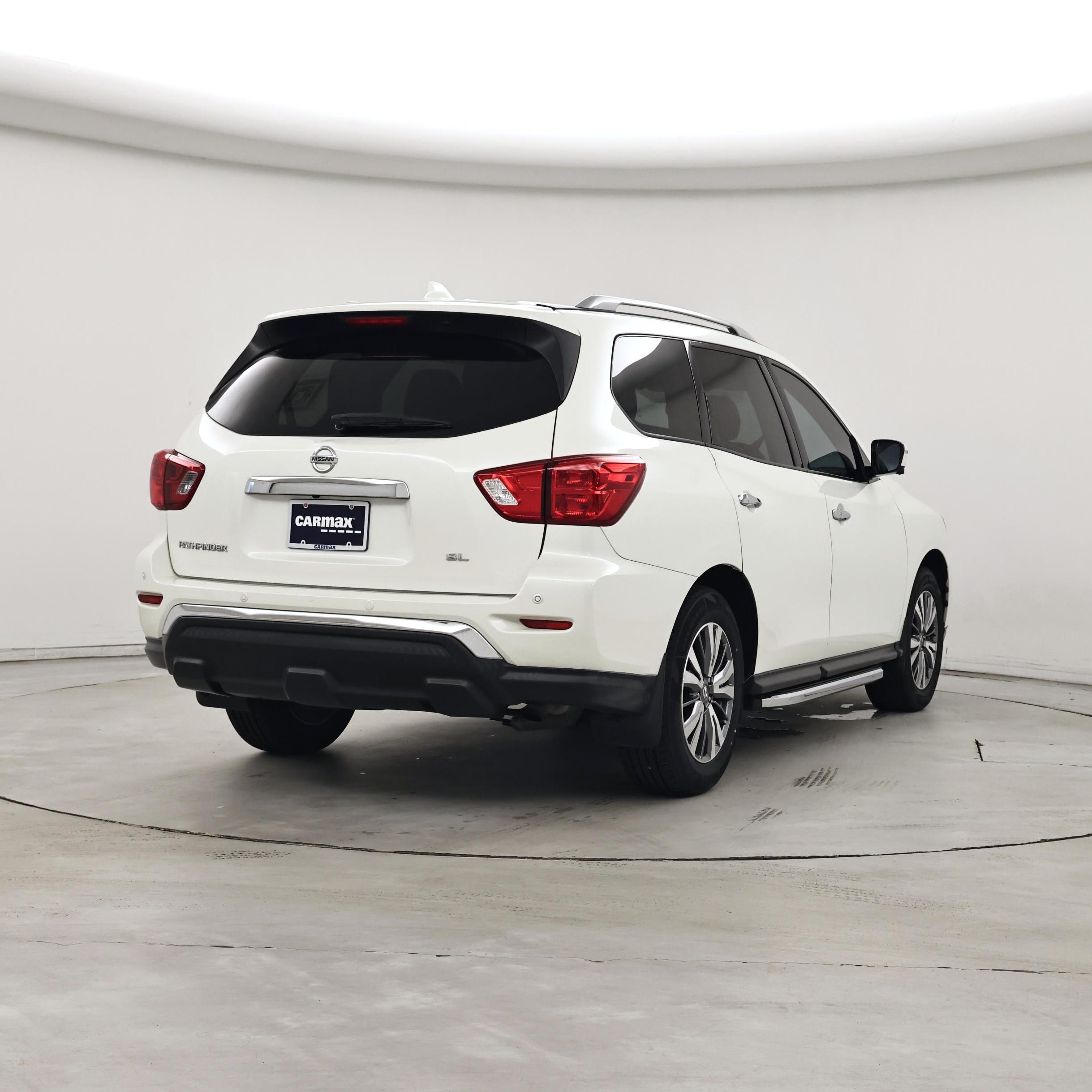 Thumbnail: 2019 Nissan Pathfinder - 8