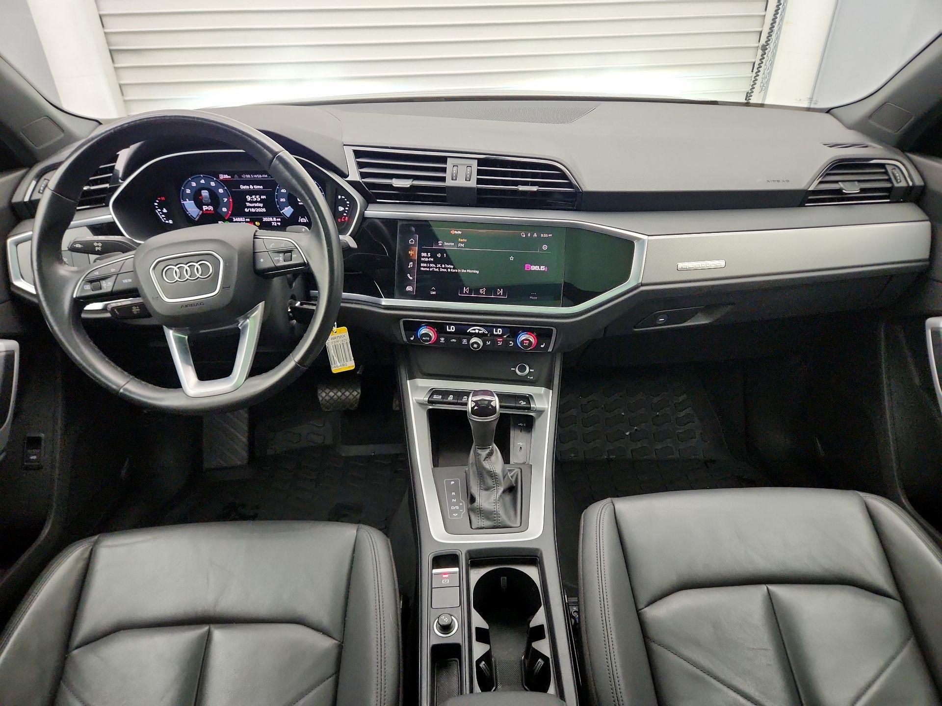 Thumbnail: 2023 Audi Q3 - 9