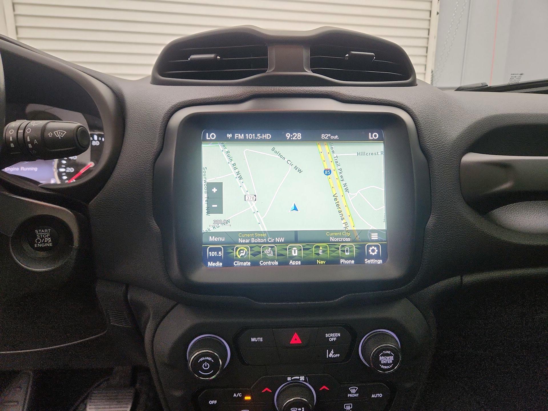 Thumbnail: 2021 Jeep Renegade - 14