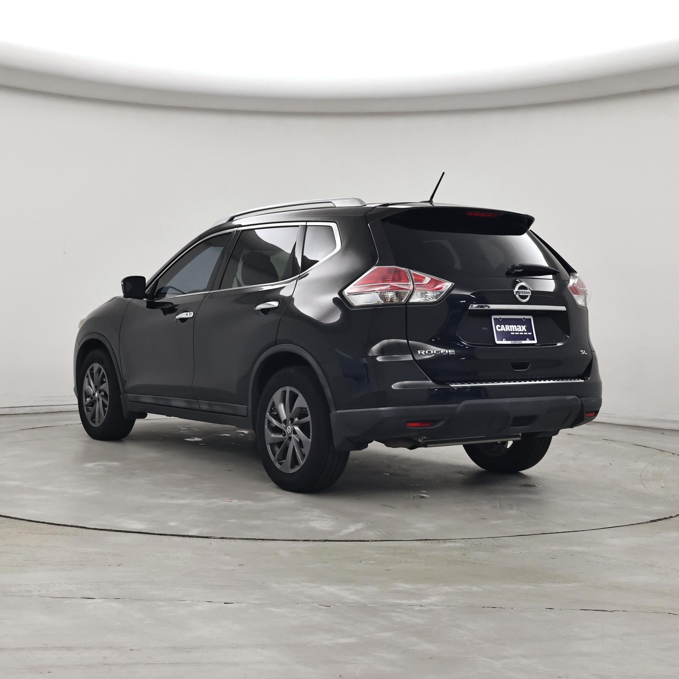 Thumbnail: 2016 Nissan Rogue - 2