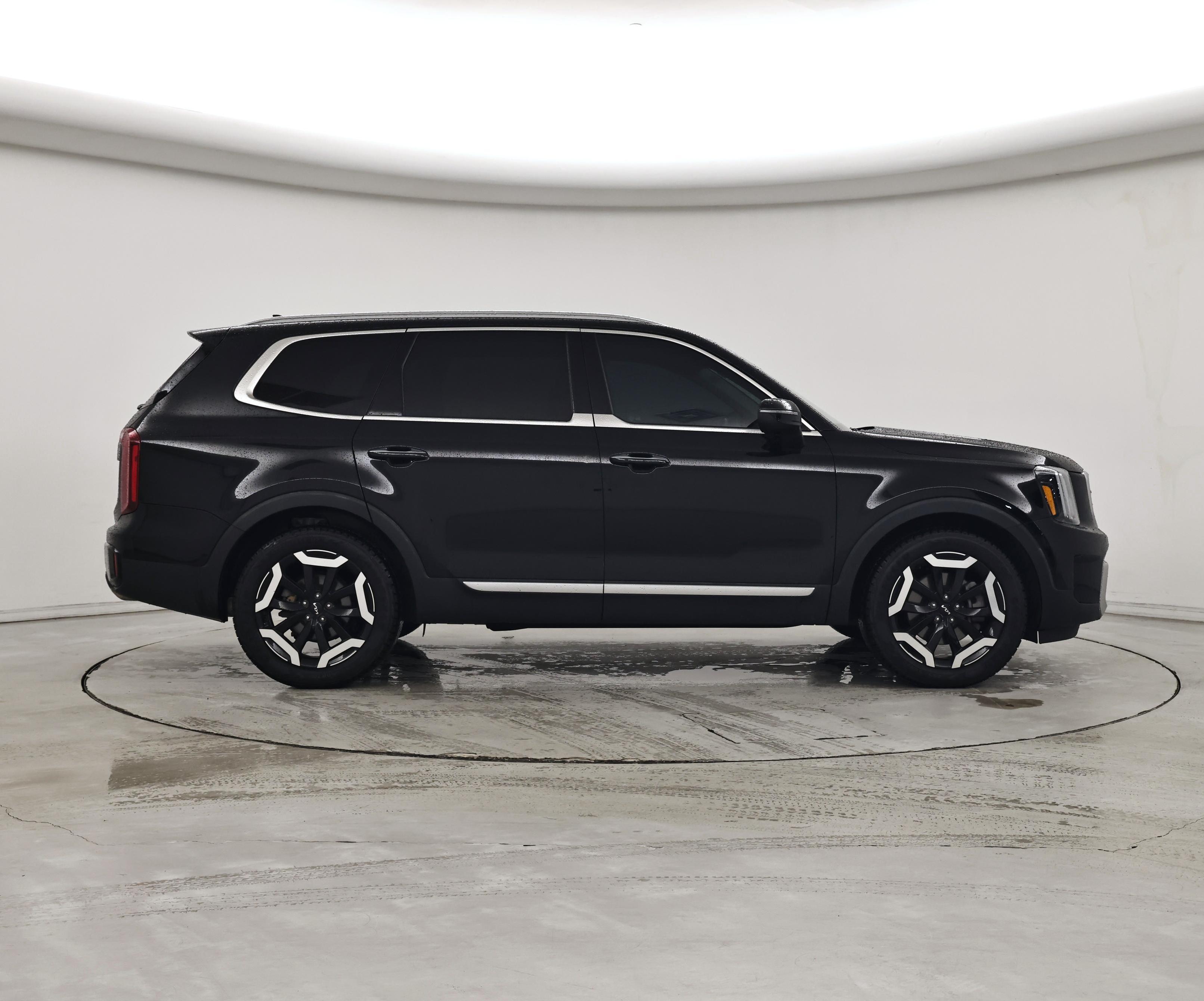 Thumbnail: 2023 Kia Telluride - 7