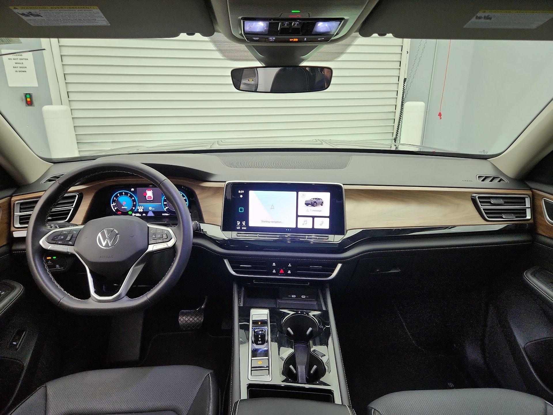 Thumbnail: 2024 Volkswagen Atlas - 9