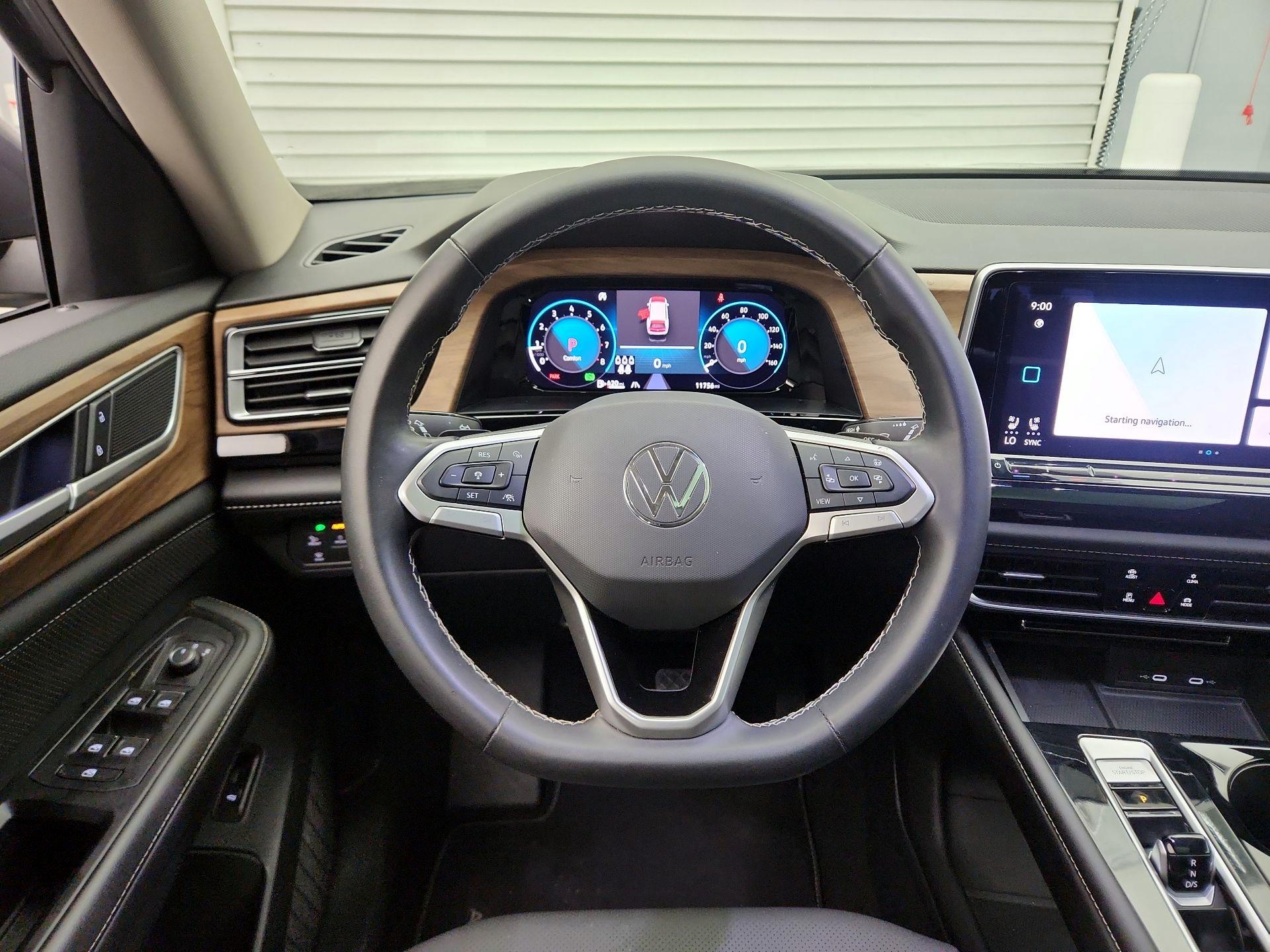 Thumbnail: 2024 Volkswagen Atlas - 10