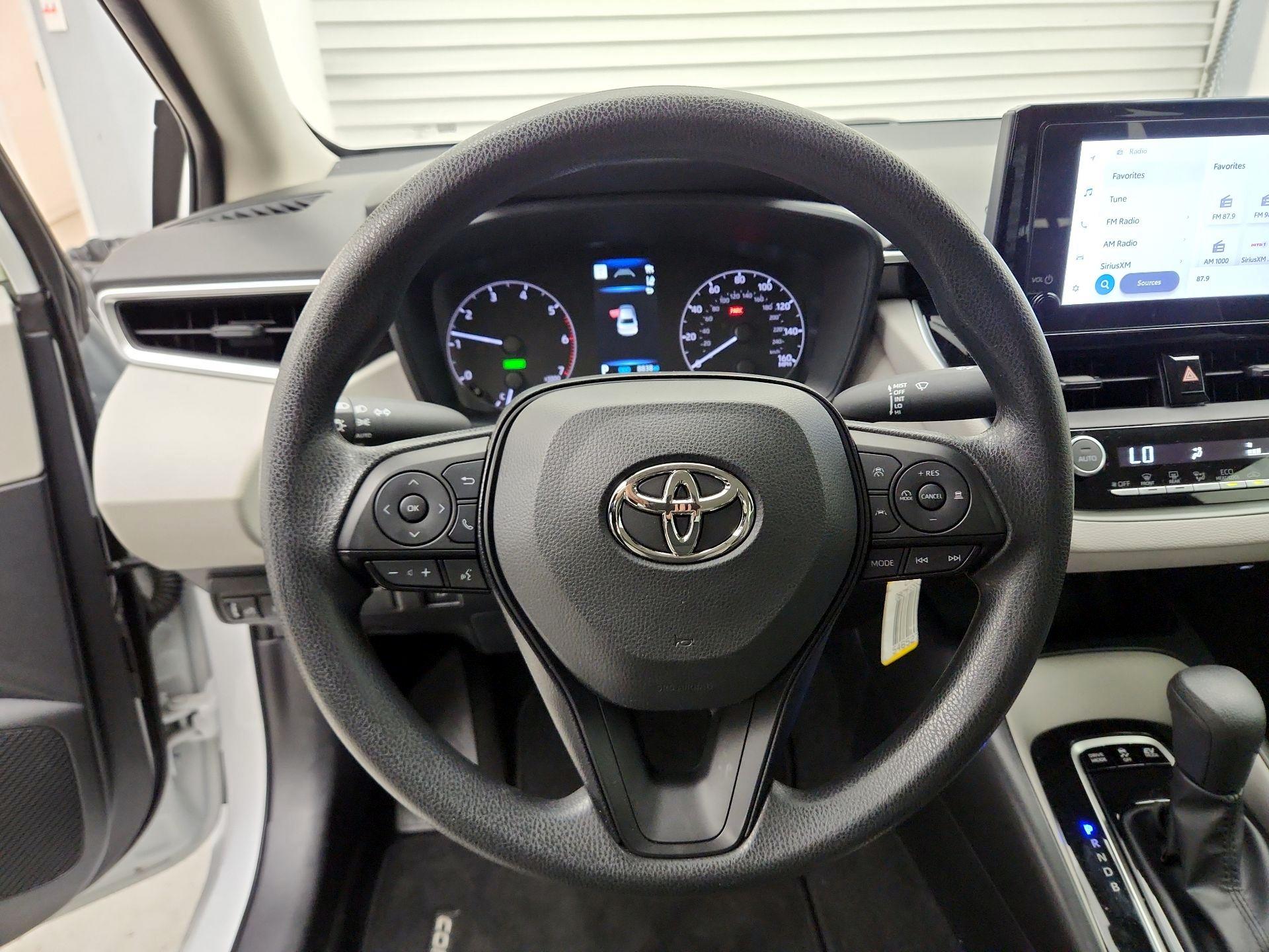 Thumbnail: 2025 Toyota Corolla - 10