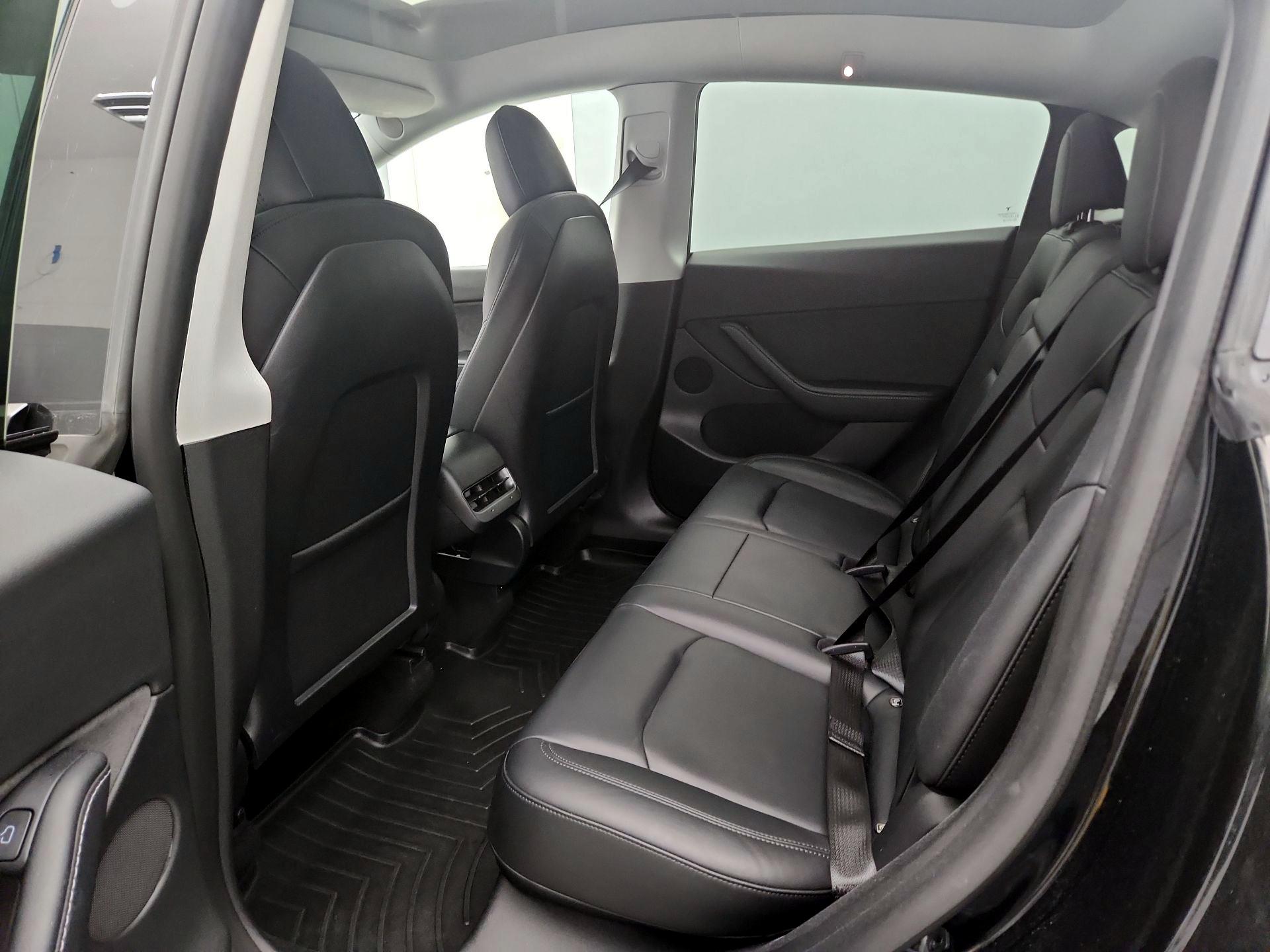 Thumbnail: 2022 Tesla Model Y - 19