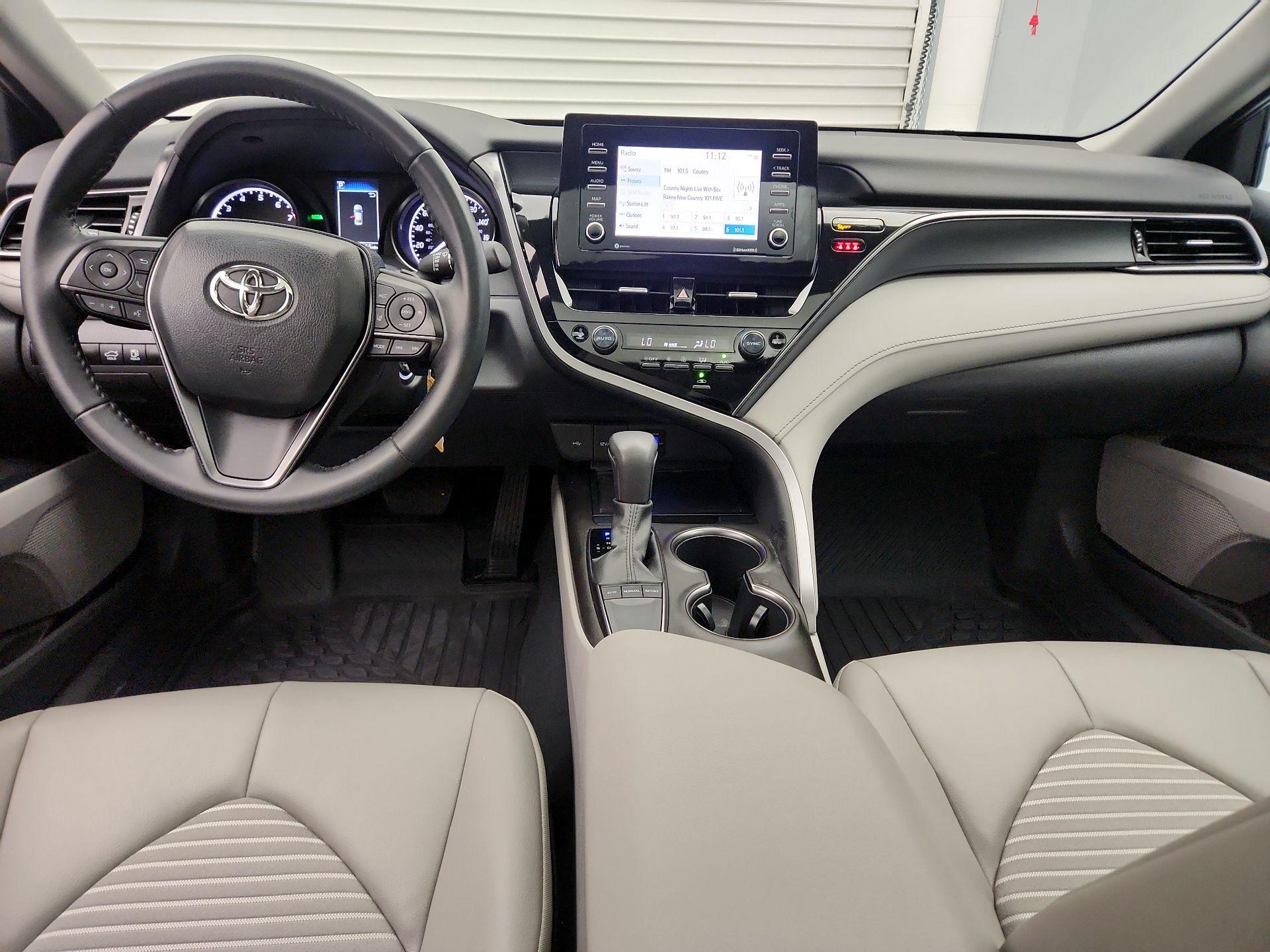 Thumbnail: 2023 Toyota Camry - 9