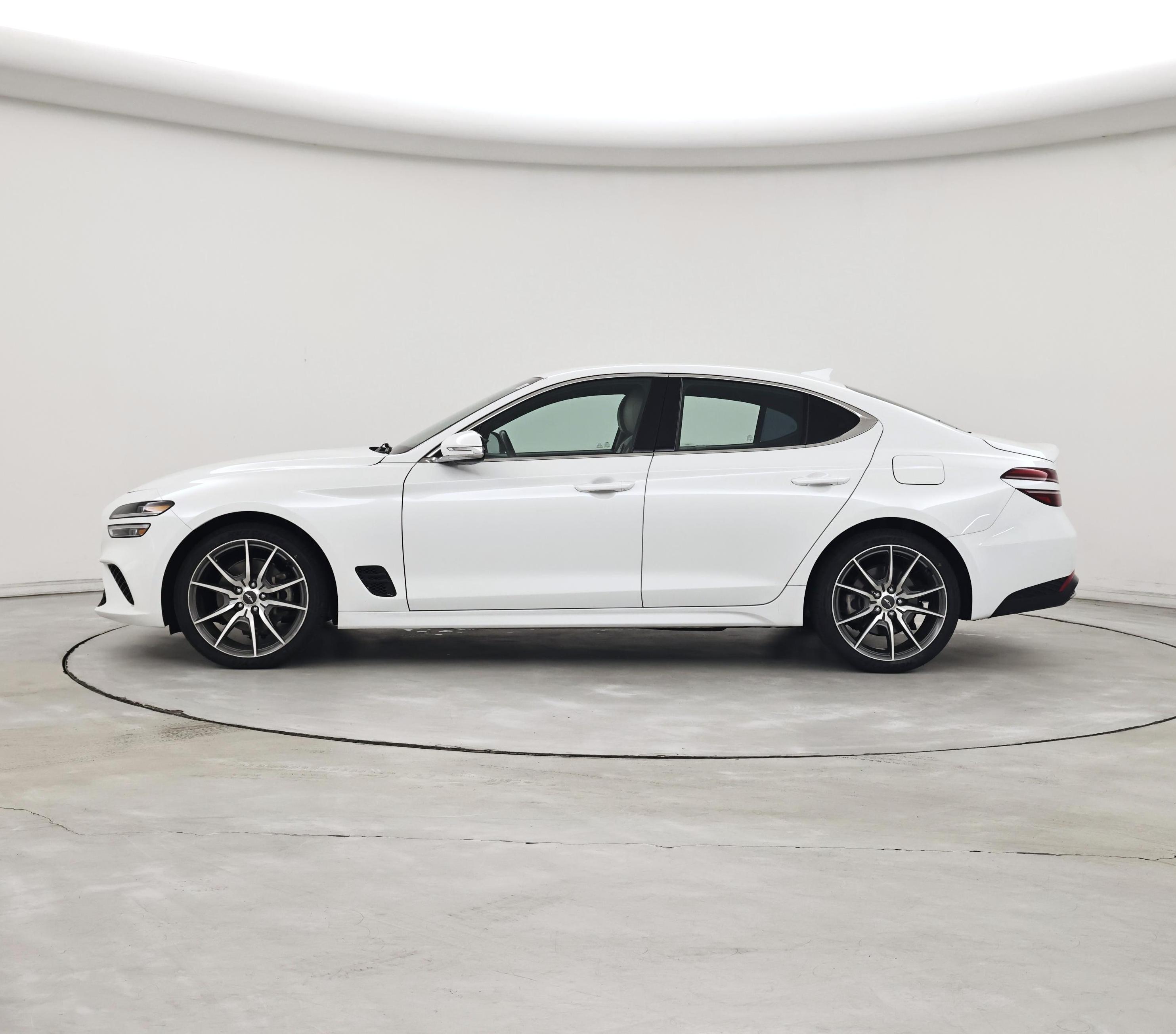 Thumbnail: 2023 Genesis G70 - 3