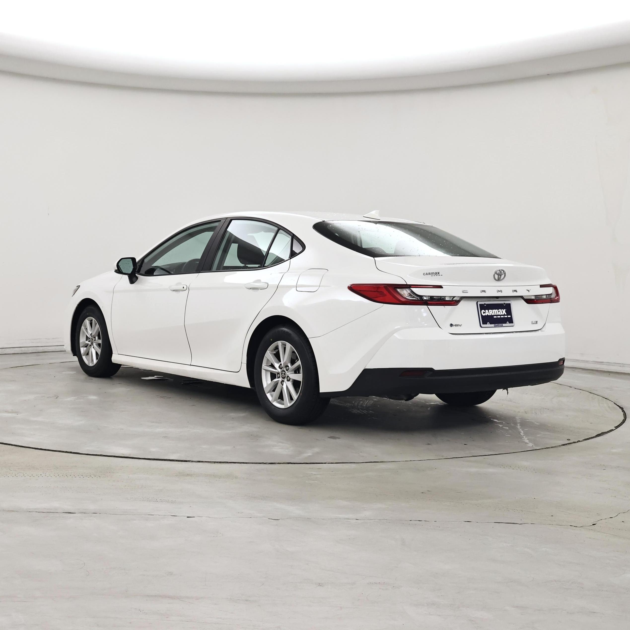 Thumbnail: 2025 Toyota Camry - 2