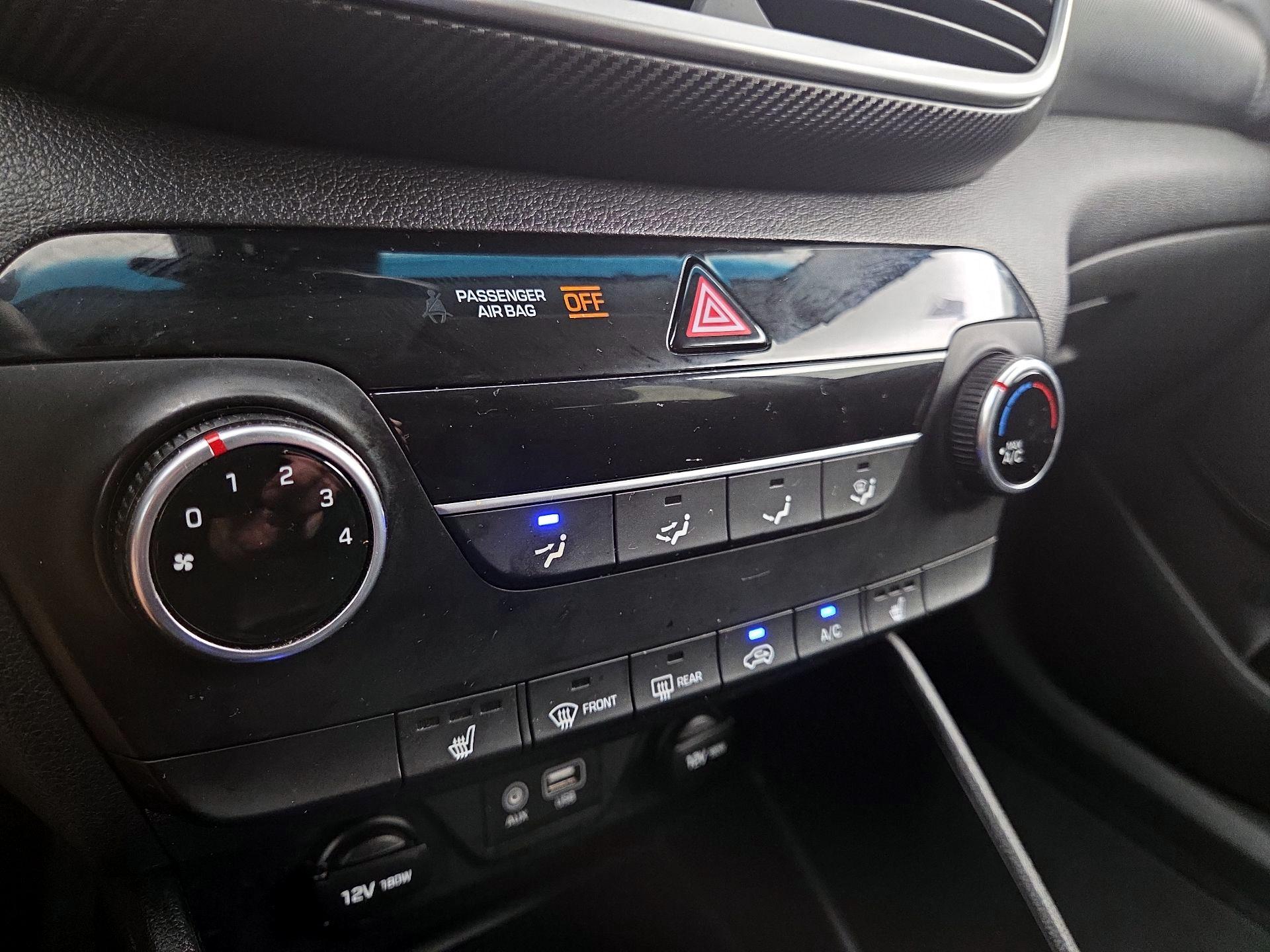Thumbnail: 2020 Hyundai Tucson - 16