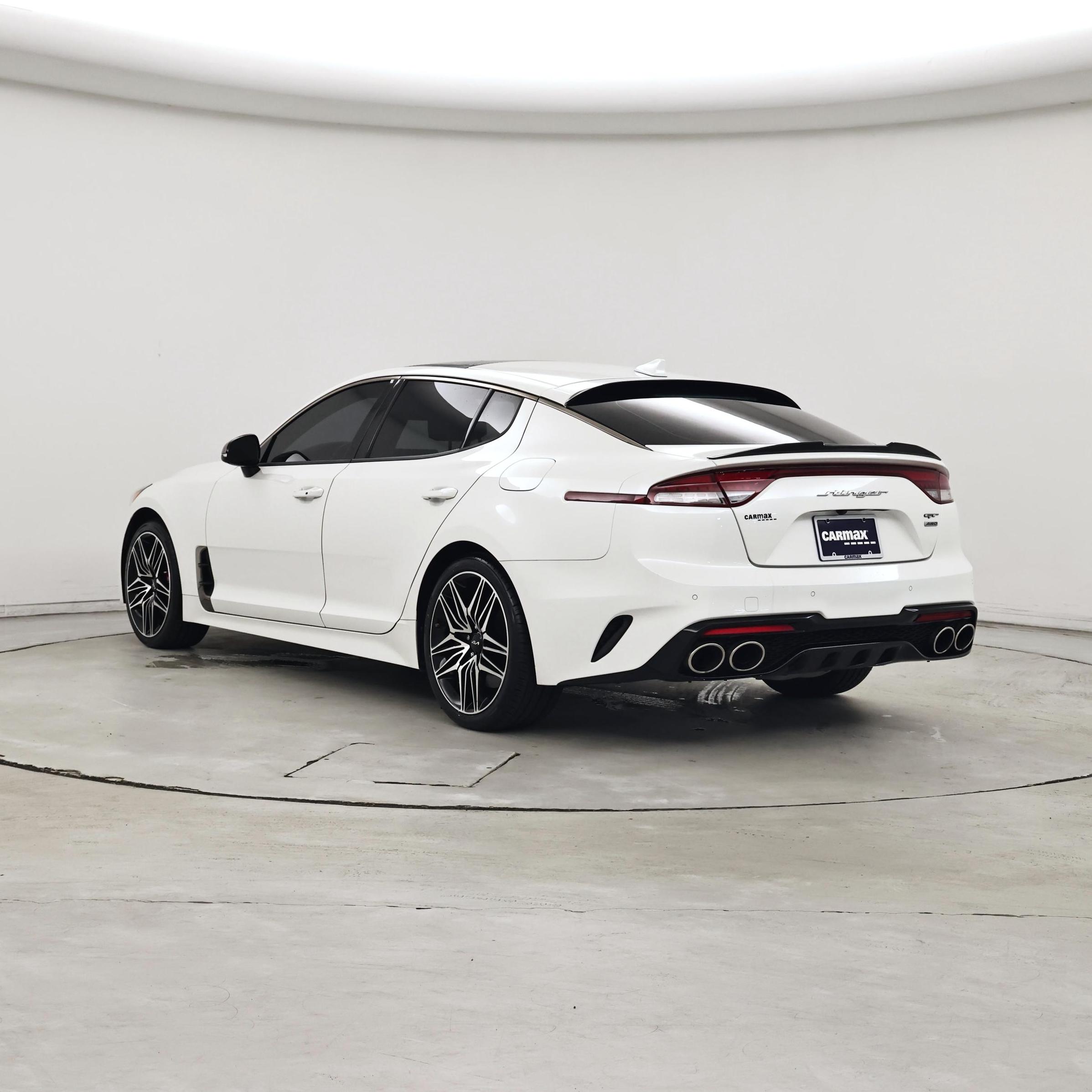 Thumbnail: 2022 Kia Stinger - 2