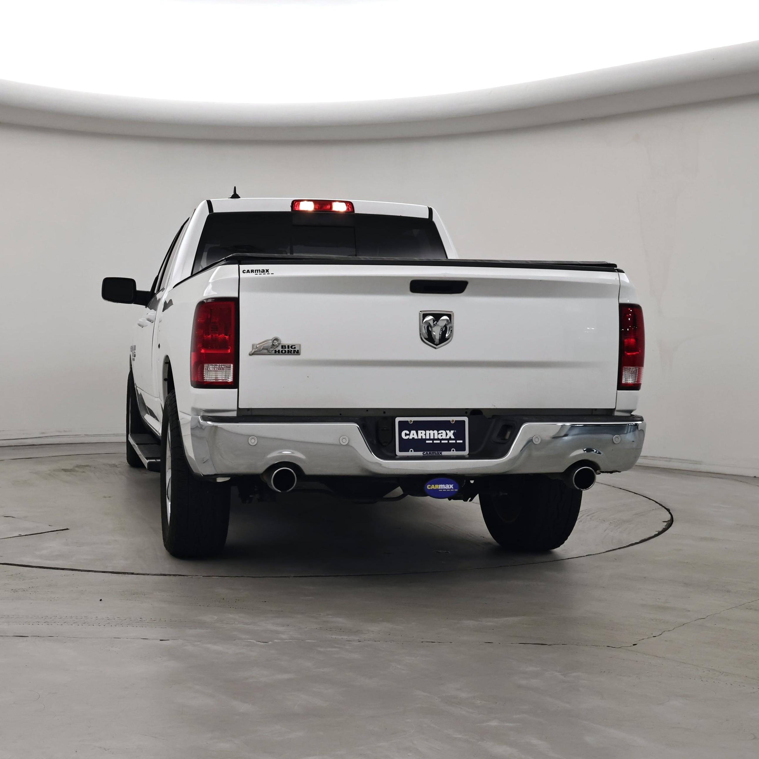 Thumbnail: 2019 RAM 1500 Classic - 6