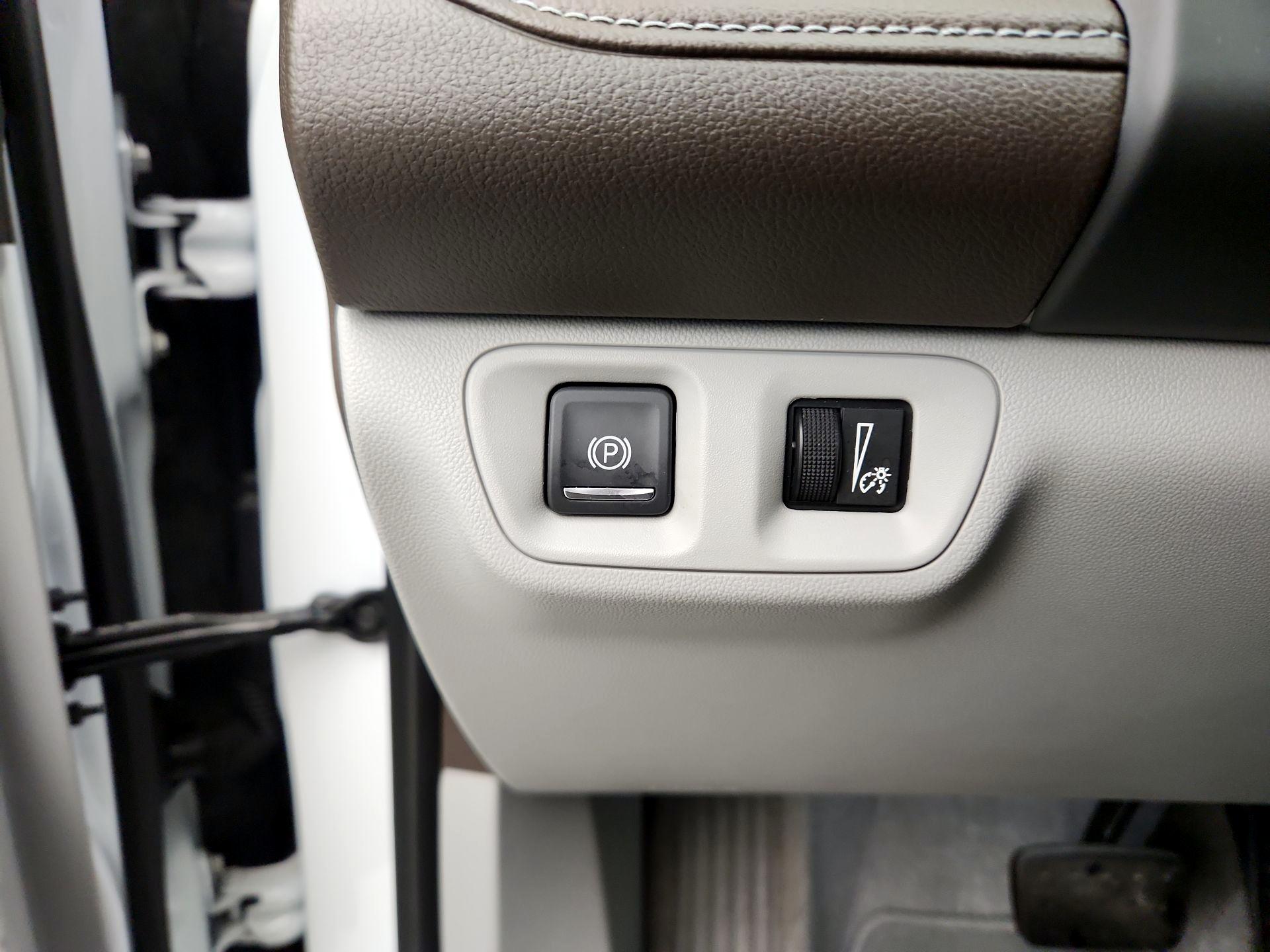 Thumbnail: 2022 GMC Acadia - 13