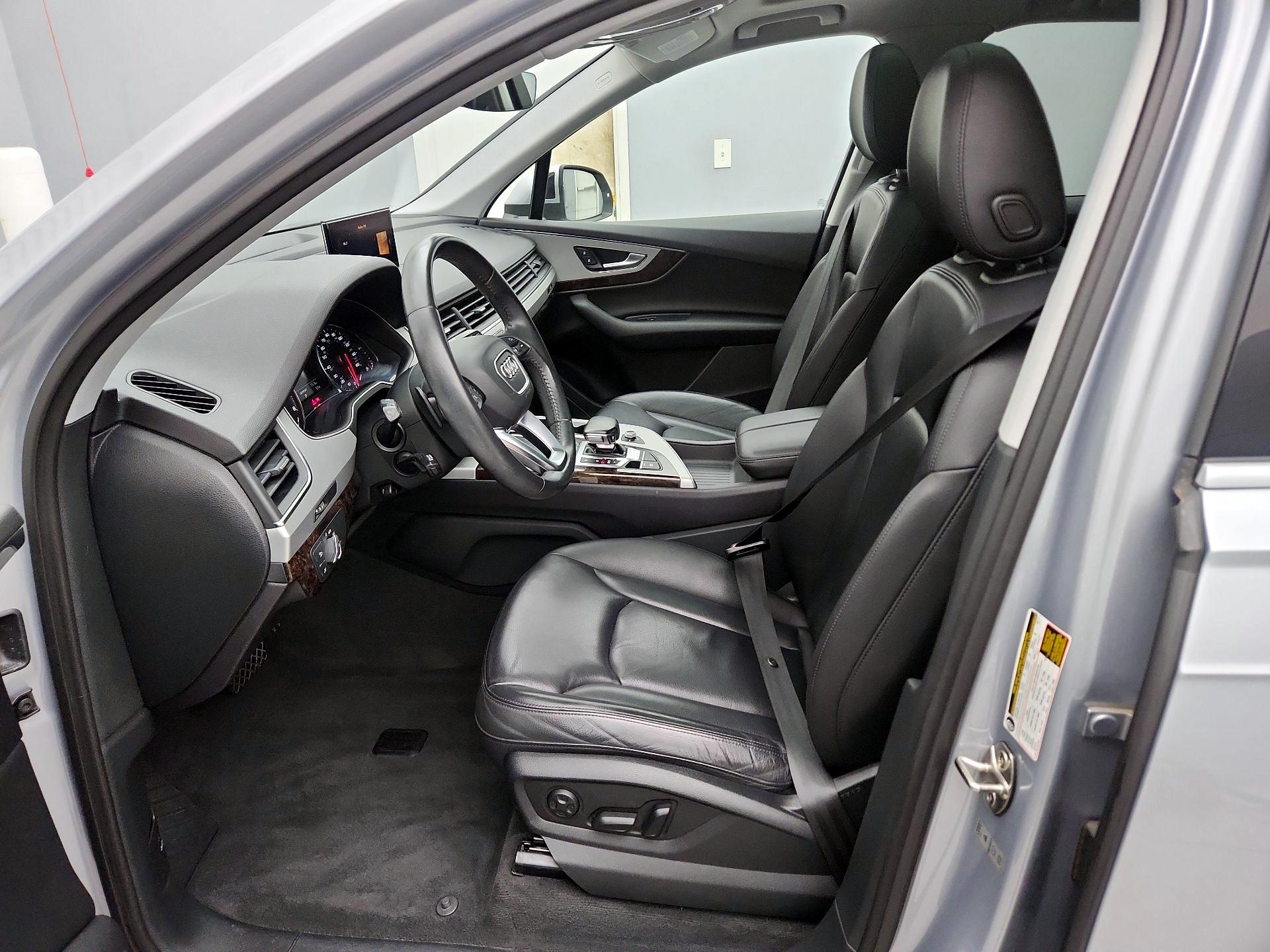 Thumbnail: 2019 Audi Q7 - 11