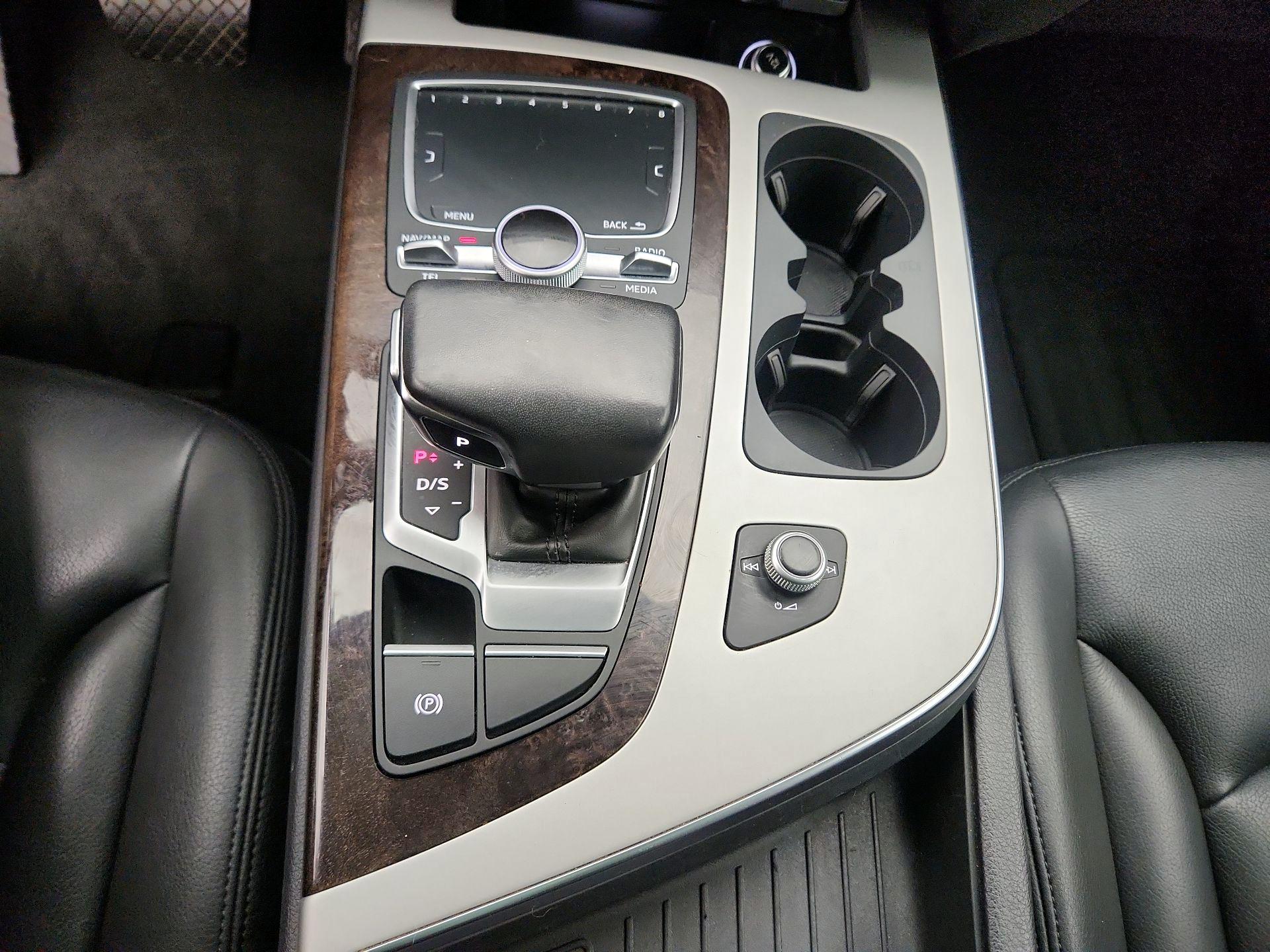 Thumbnail: 2019 Audi Q7 - 18