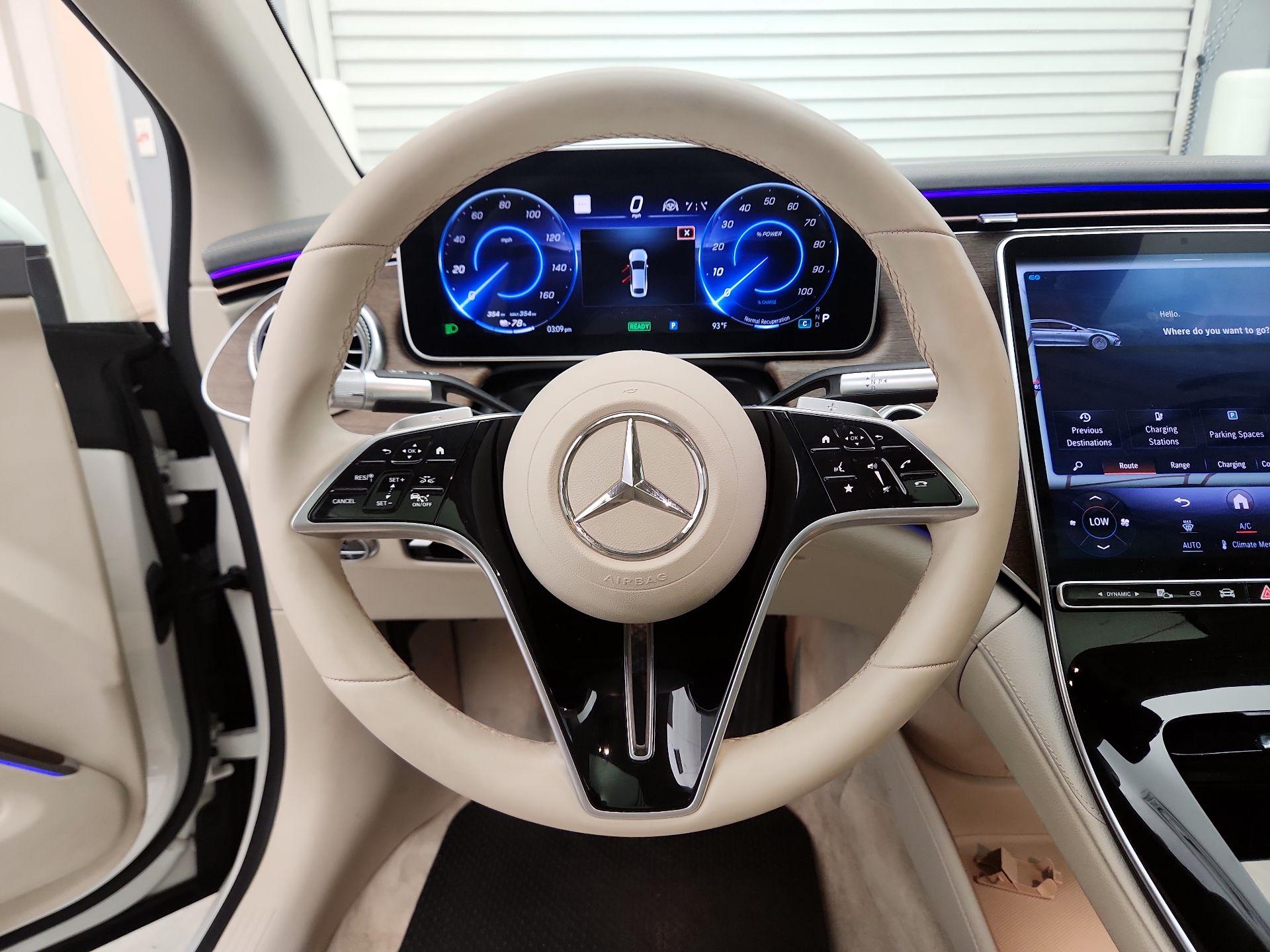 Thumbnail: 2023 Mercedes-Benz EQS - 10