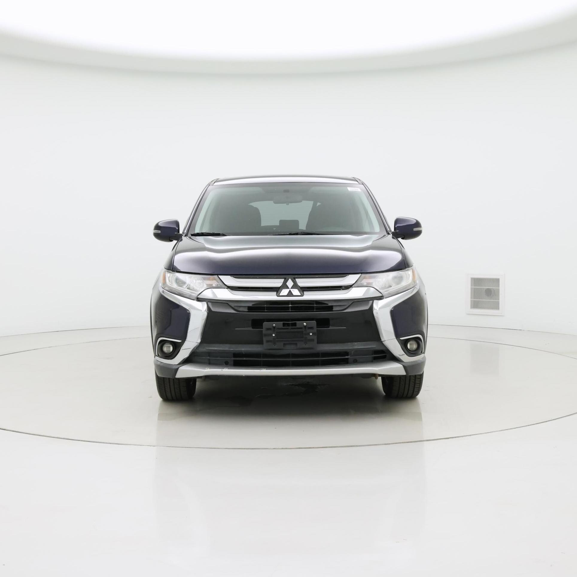 Thumbnail: 2018 Mitsubishi Outlander - 5