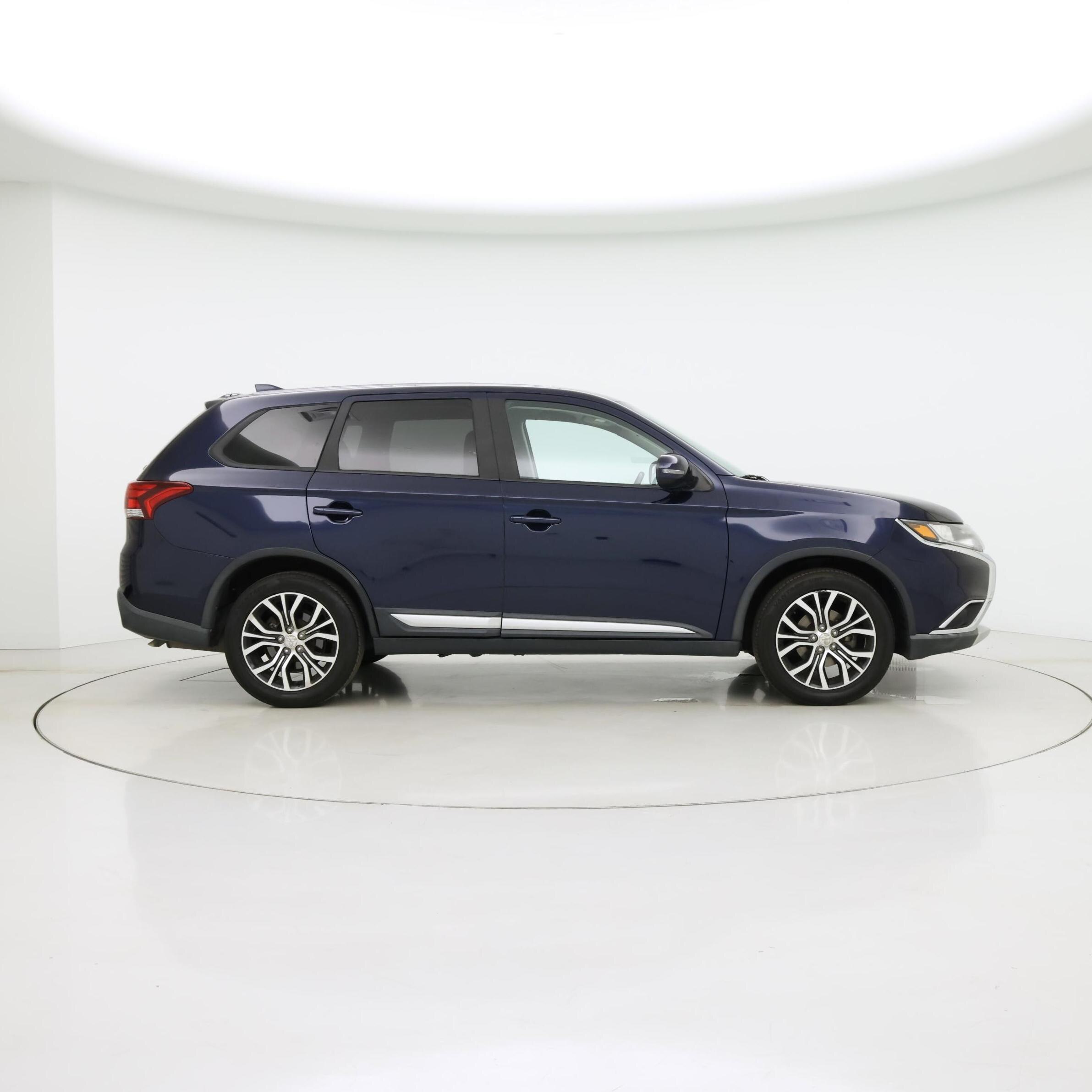 Thumbnail: 2018 Mitsubishi Outlander - 7
