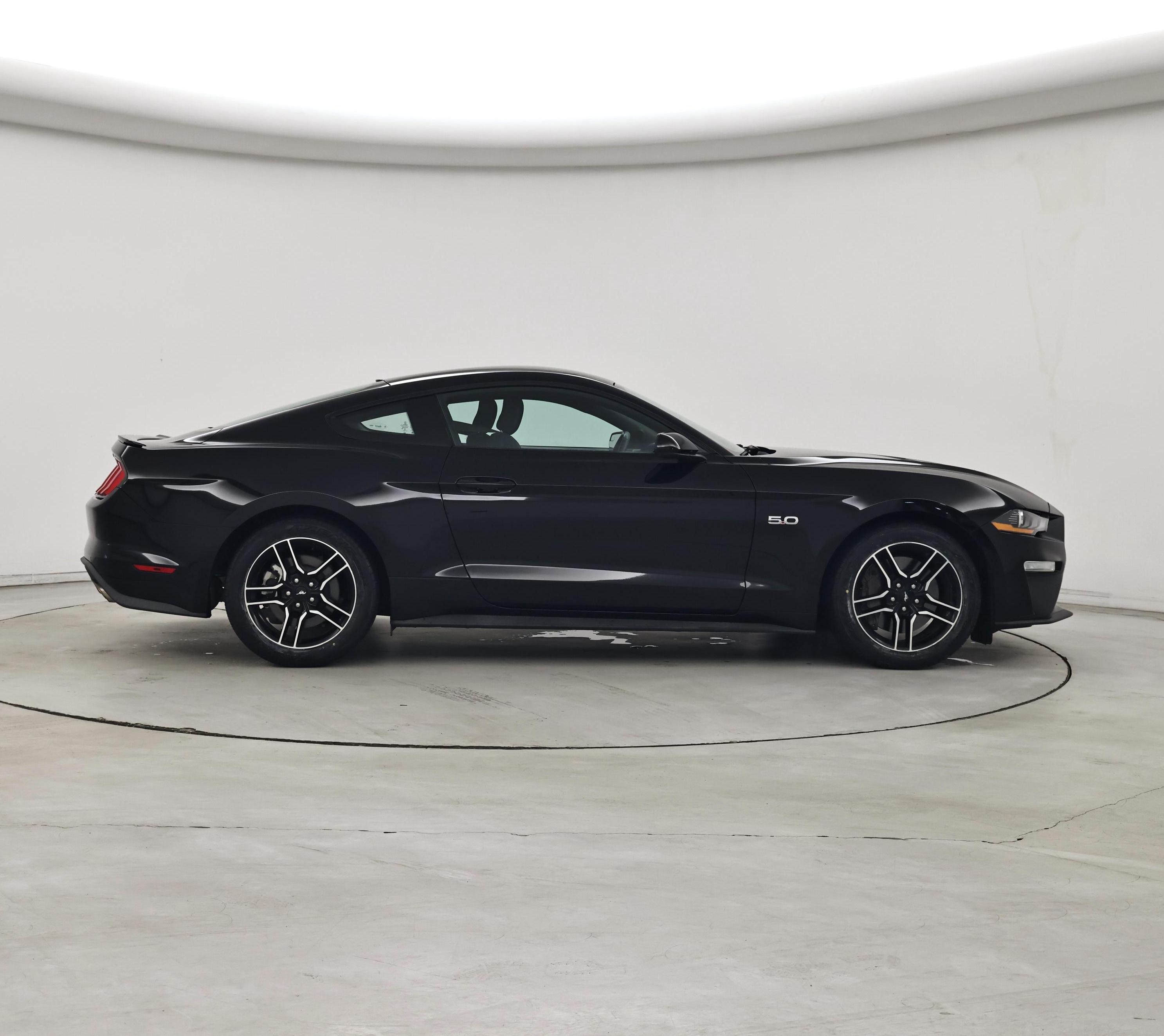 Thumbnail: 2018 Ford Mustang - 7