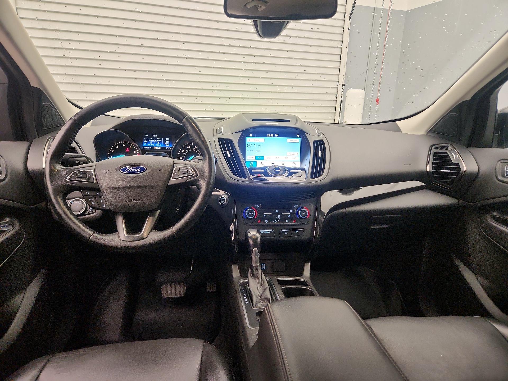 Thumbnail: 2017 Ford Escape - 9
