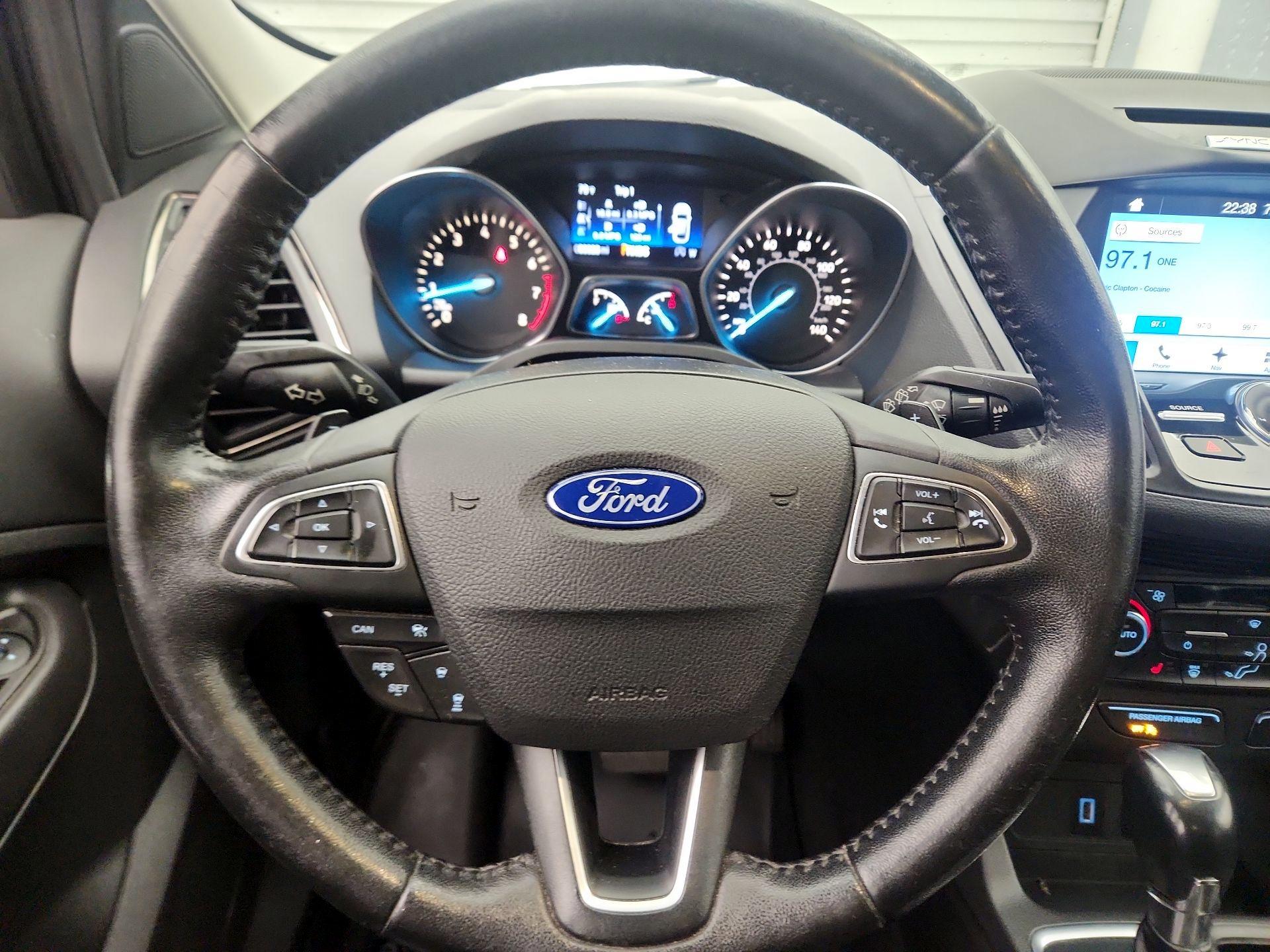 Thumbnail: 2017 Ford Escape - 10