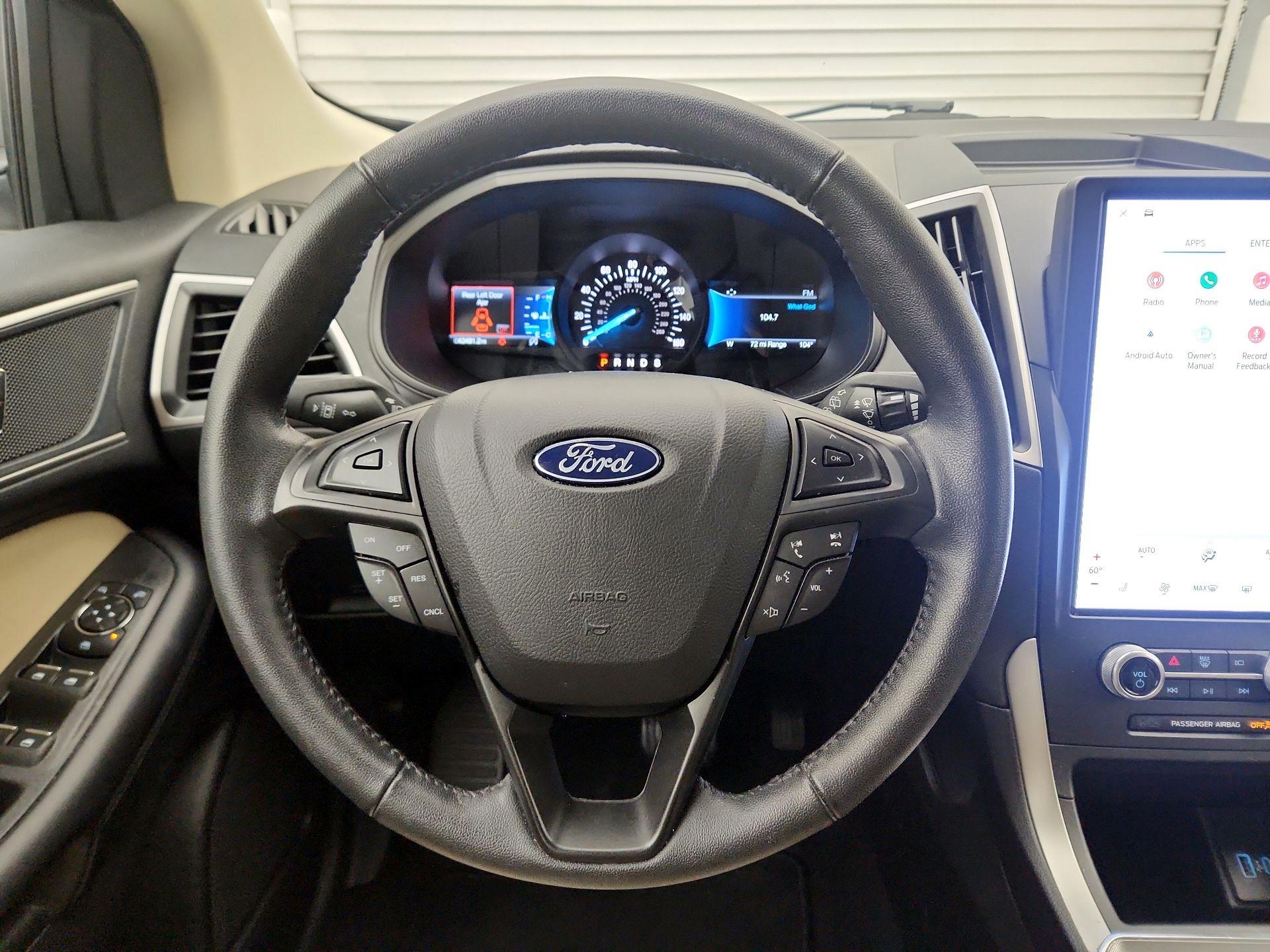 Thumbnail: 2022 Ford Edge - 10
