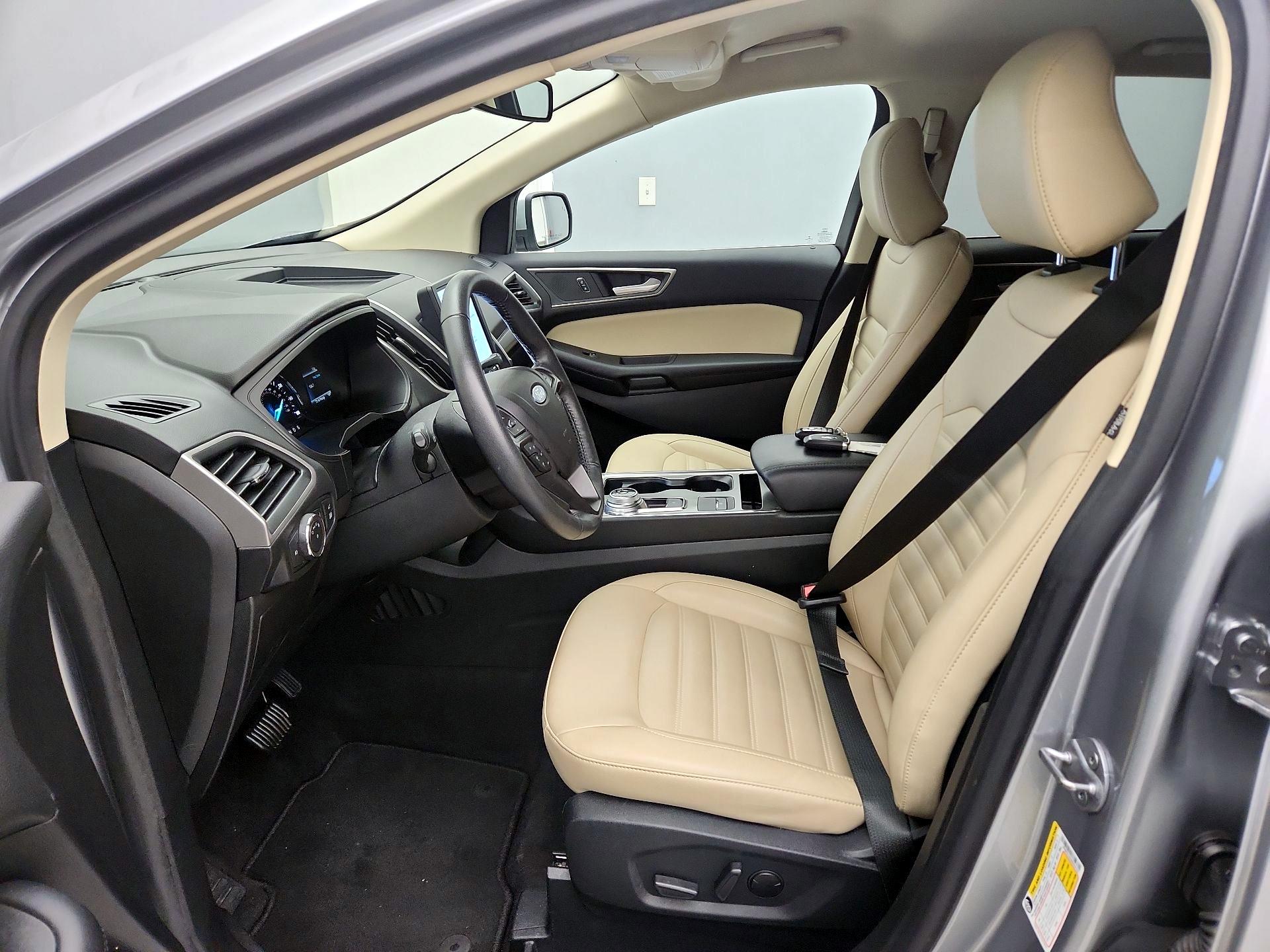 Thumbnail: 2022 Ford Edge - 11