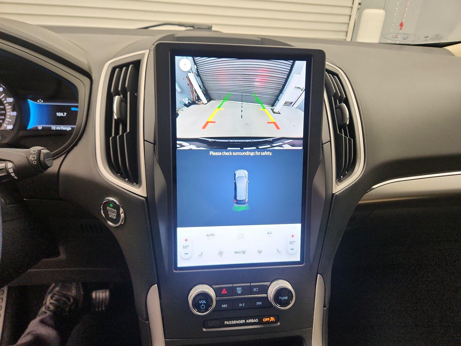 Thumbnail: 2022 Ford Edge - 14