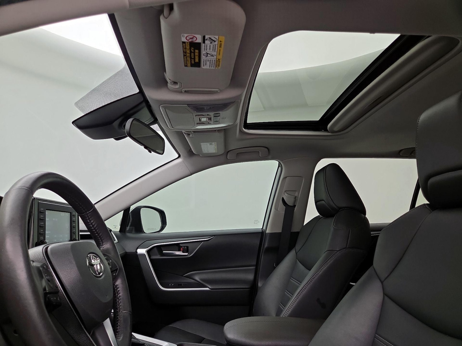 Sunroof(s) & Overhead Airbags