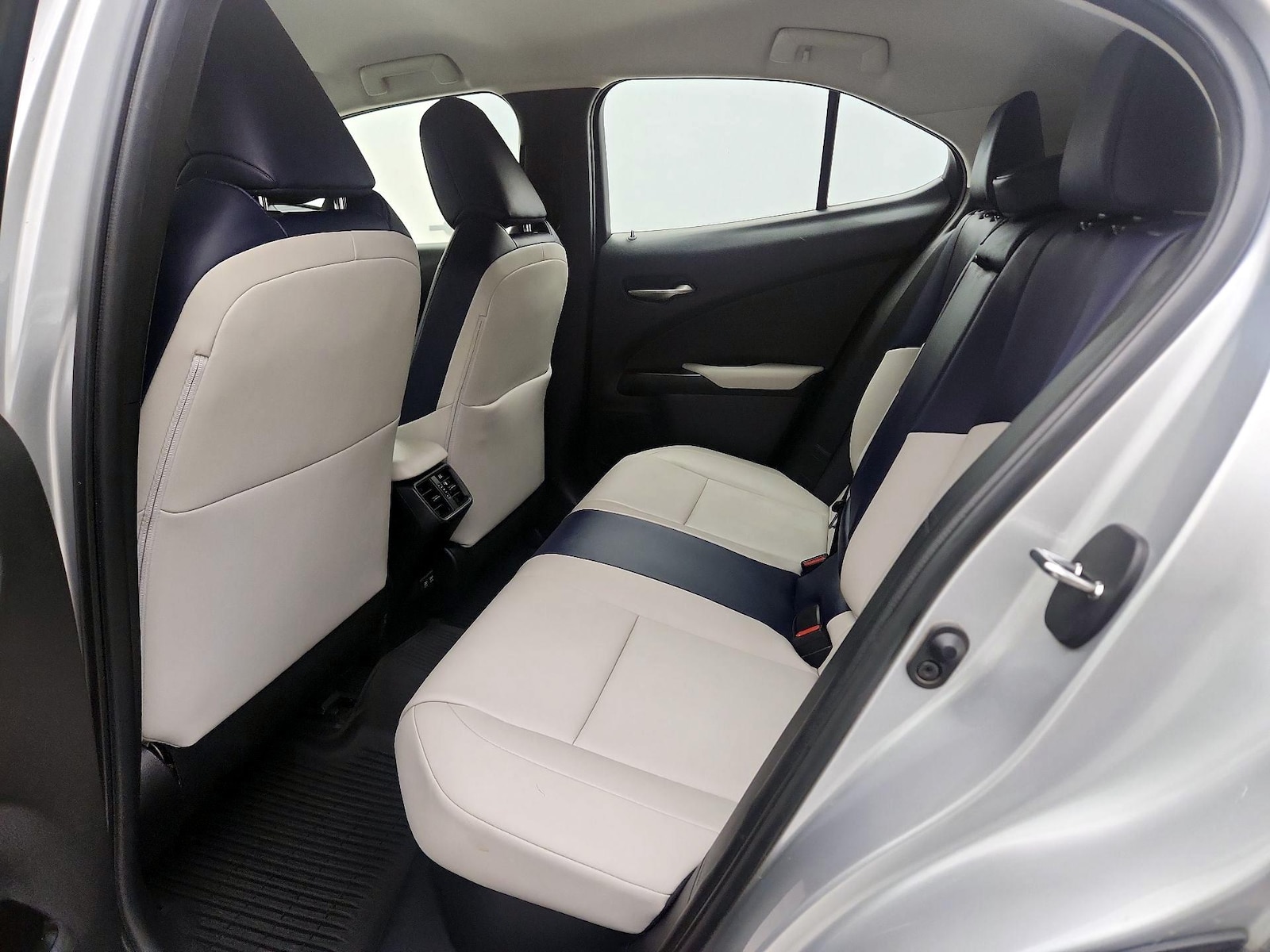 2020 Lexus UX Hybrid 250h - Photo 20