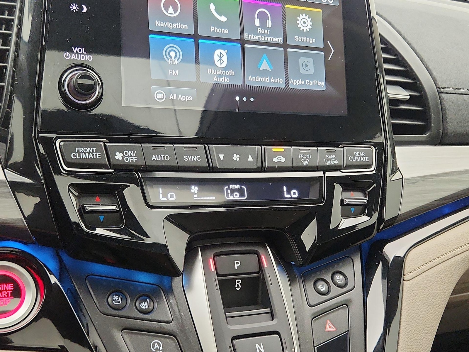 2024 Honda Odyssey Elite - Photo 18