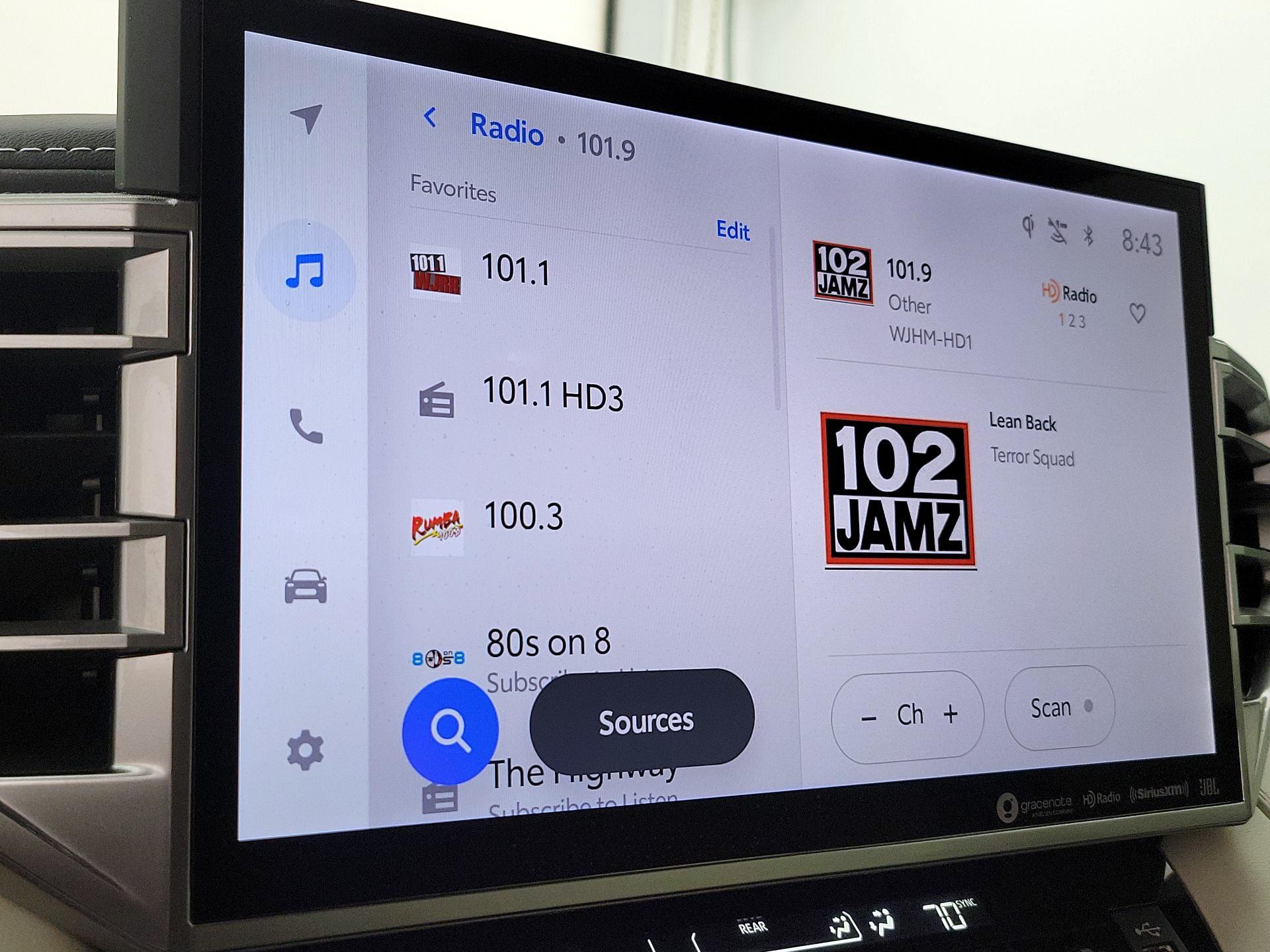 Thumbnail: 2024 Toyota Sequoia - 16