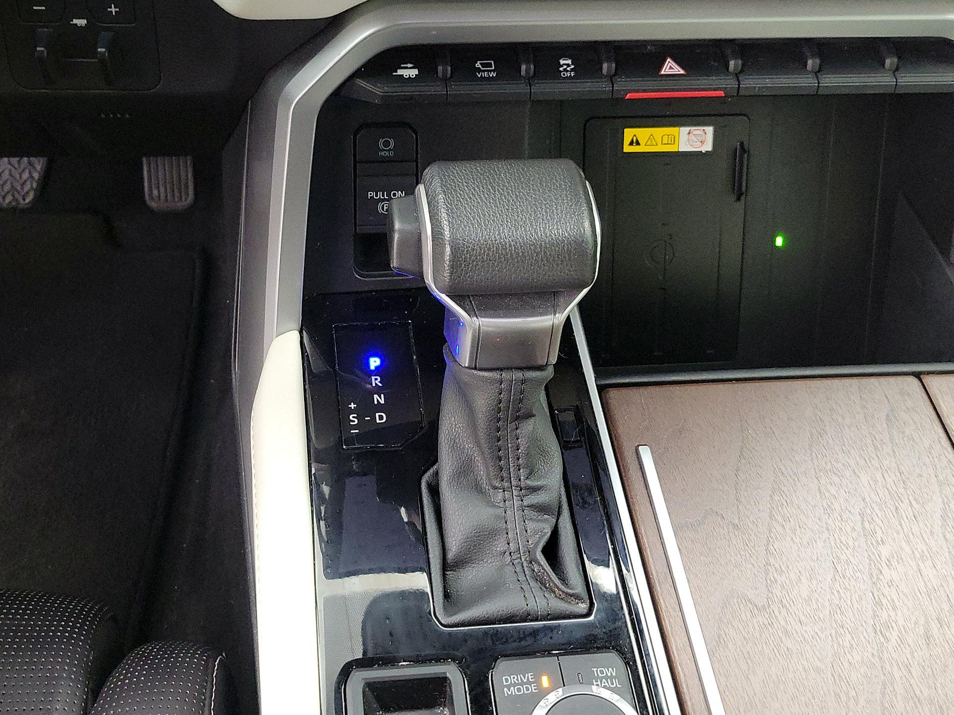 Thumbnail: 2024 Toyota Sequoia - 18