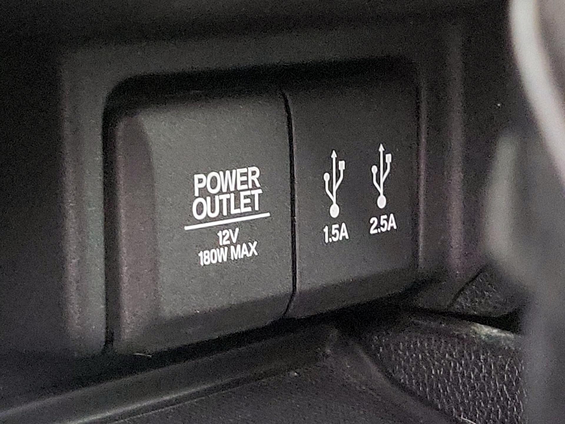 Thumbnail: 2016 Honda Pilot - 18