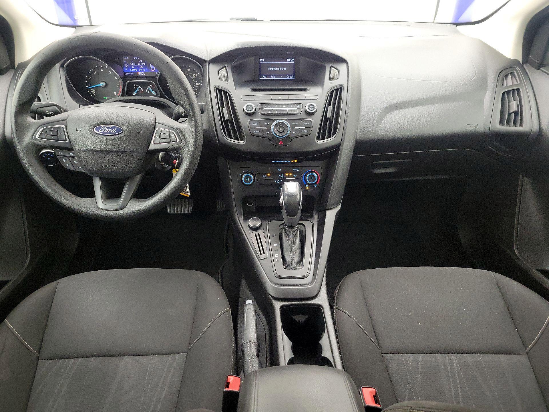 Thumbnail: 2016 Ford Focus - 9