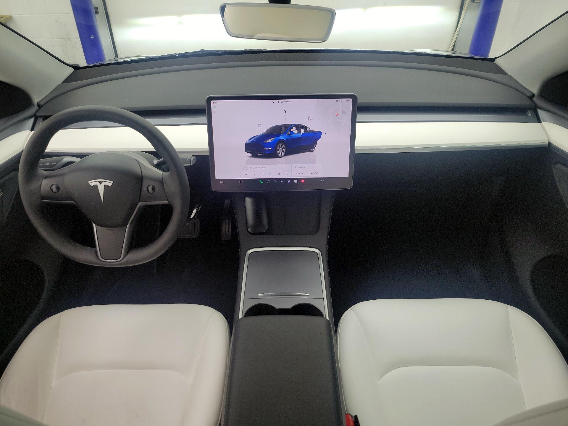 Thumbnail: 2024 Tesla Model Y - 9