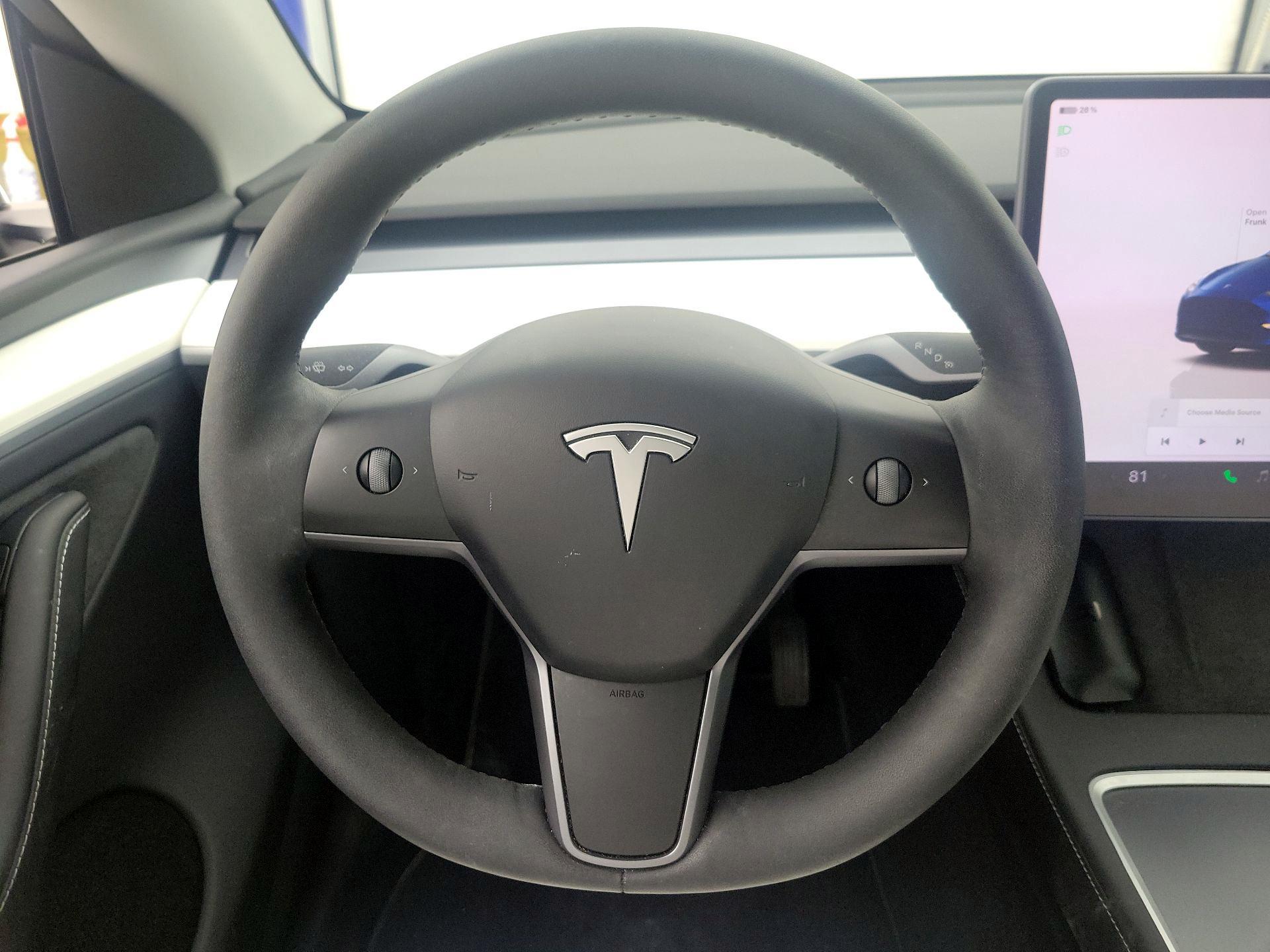 Thumbnail: 2024 Tesla Model Y - 10