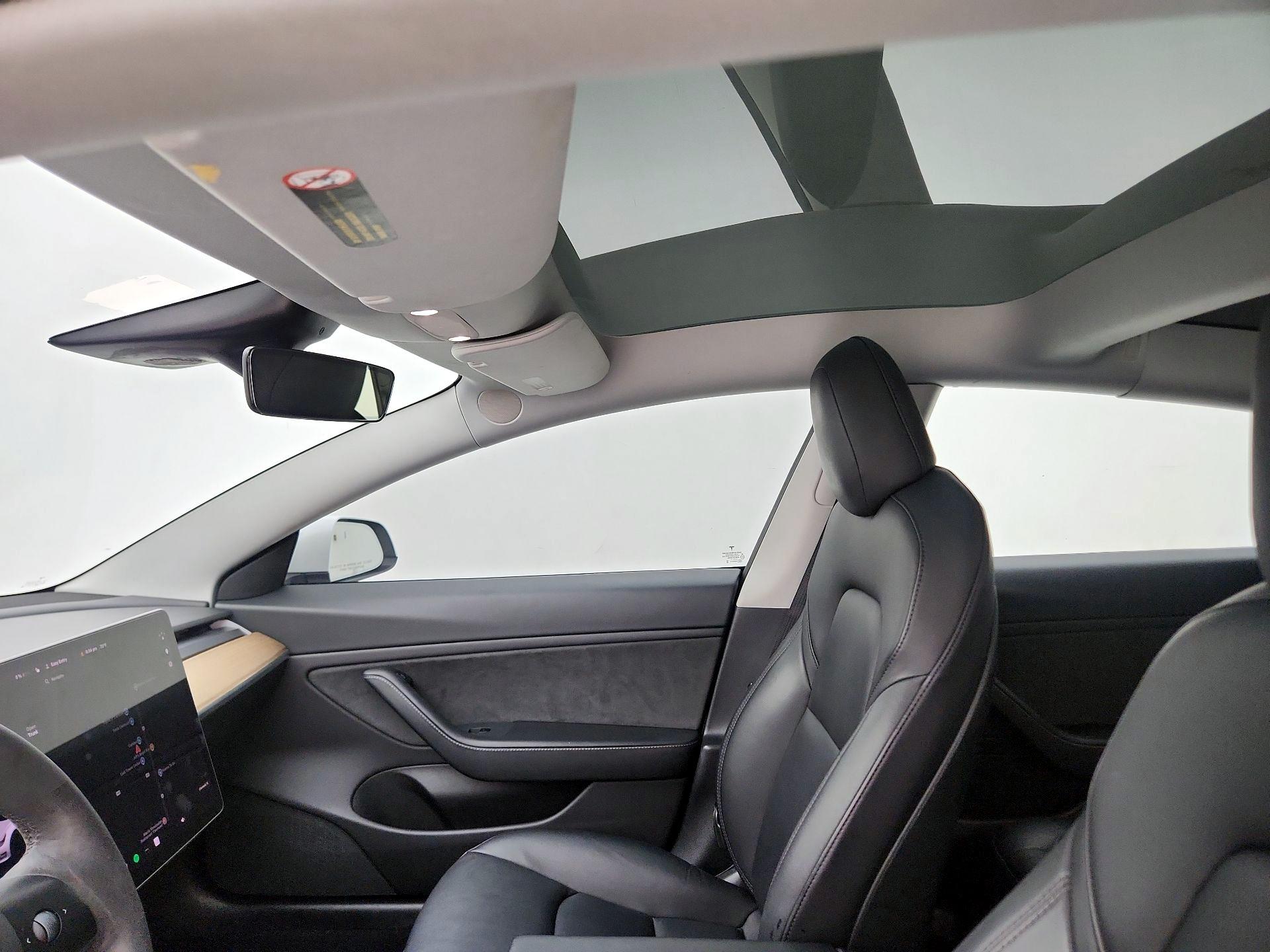 Thumbnail: 2021 Tesla Model 3 - 20