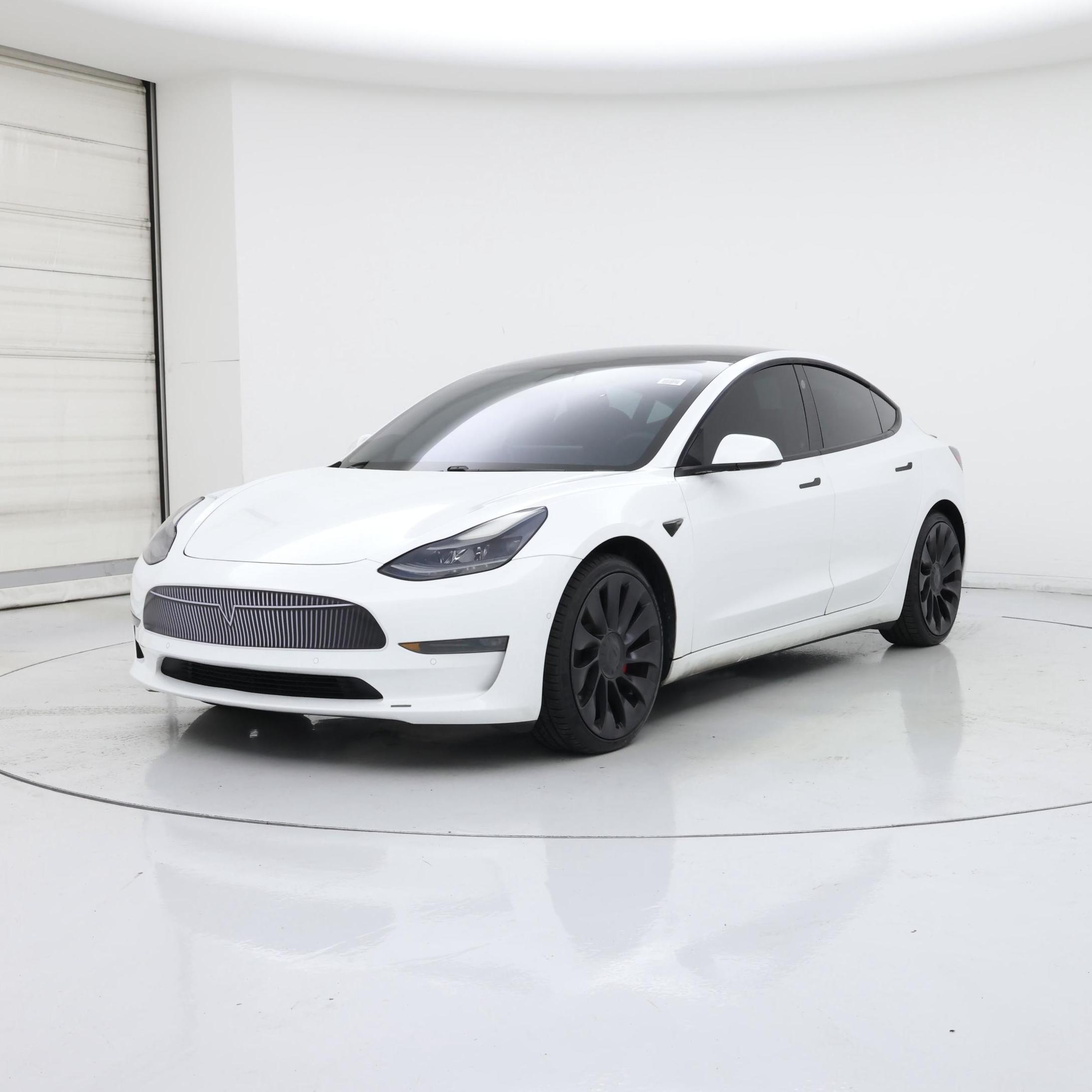 Thumbnail: 2021 Tesla Model 3 - 4