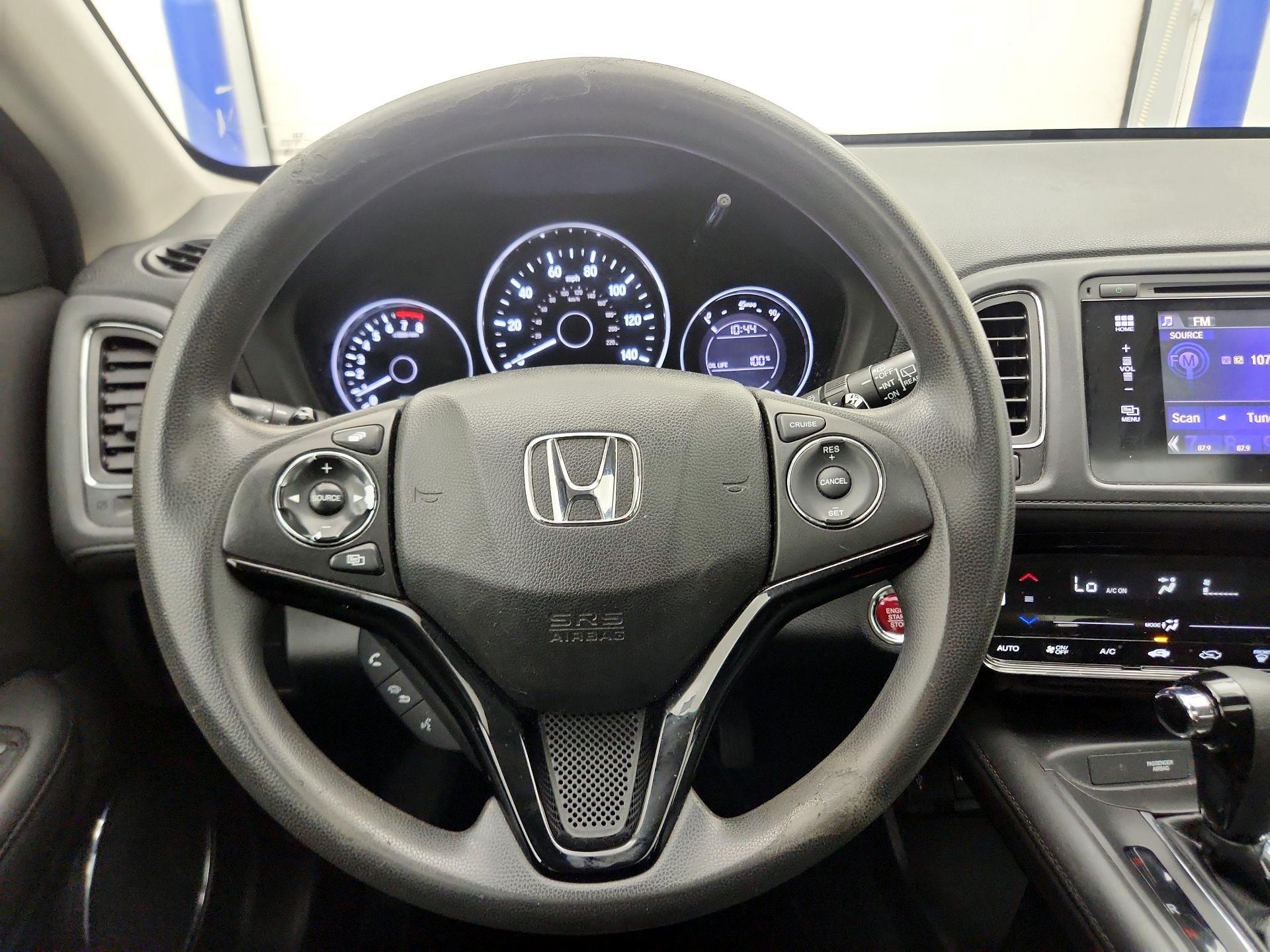 Thumbnail: 2016 Honda HR-V - 10