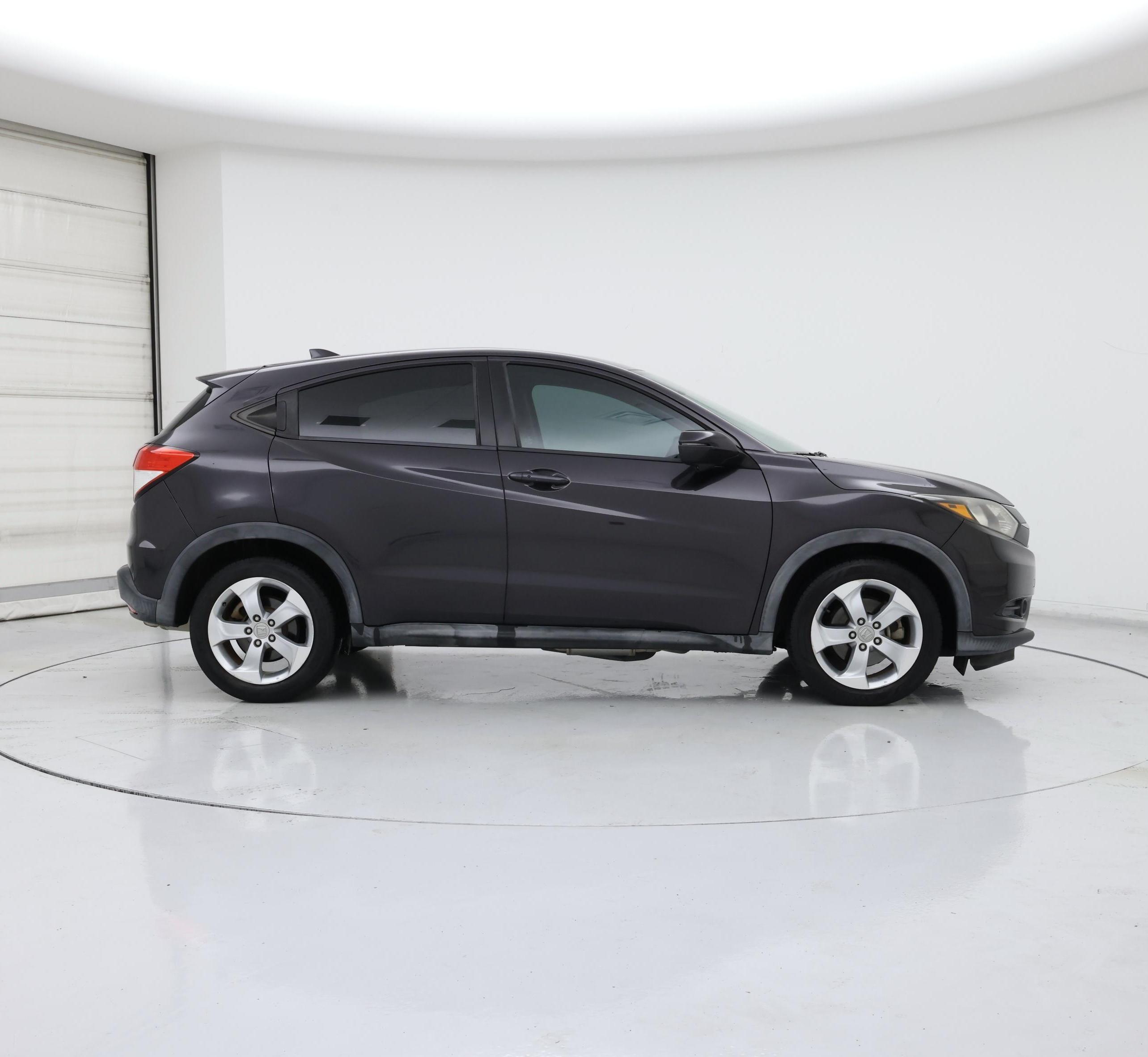 Thumbnail: 2016 Honda HR-V - 7