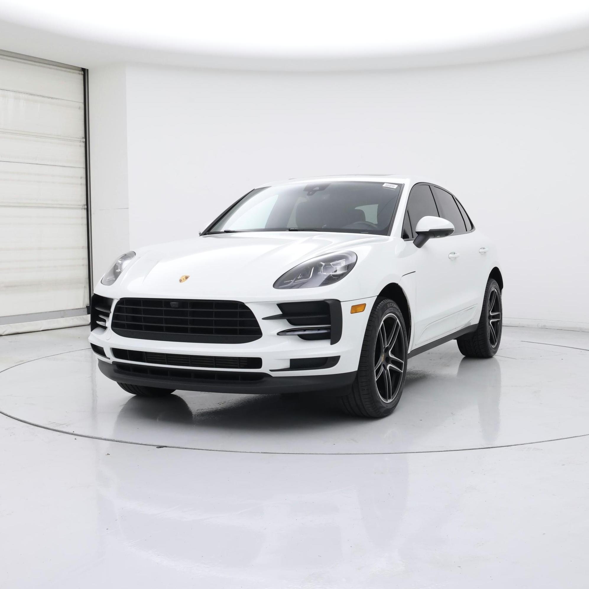 Thumbnail: 2021 Porsche Macan - 4