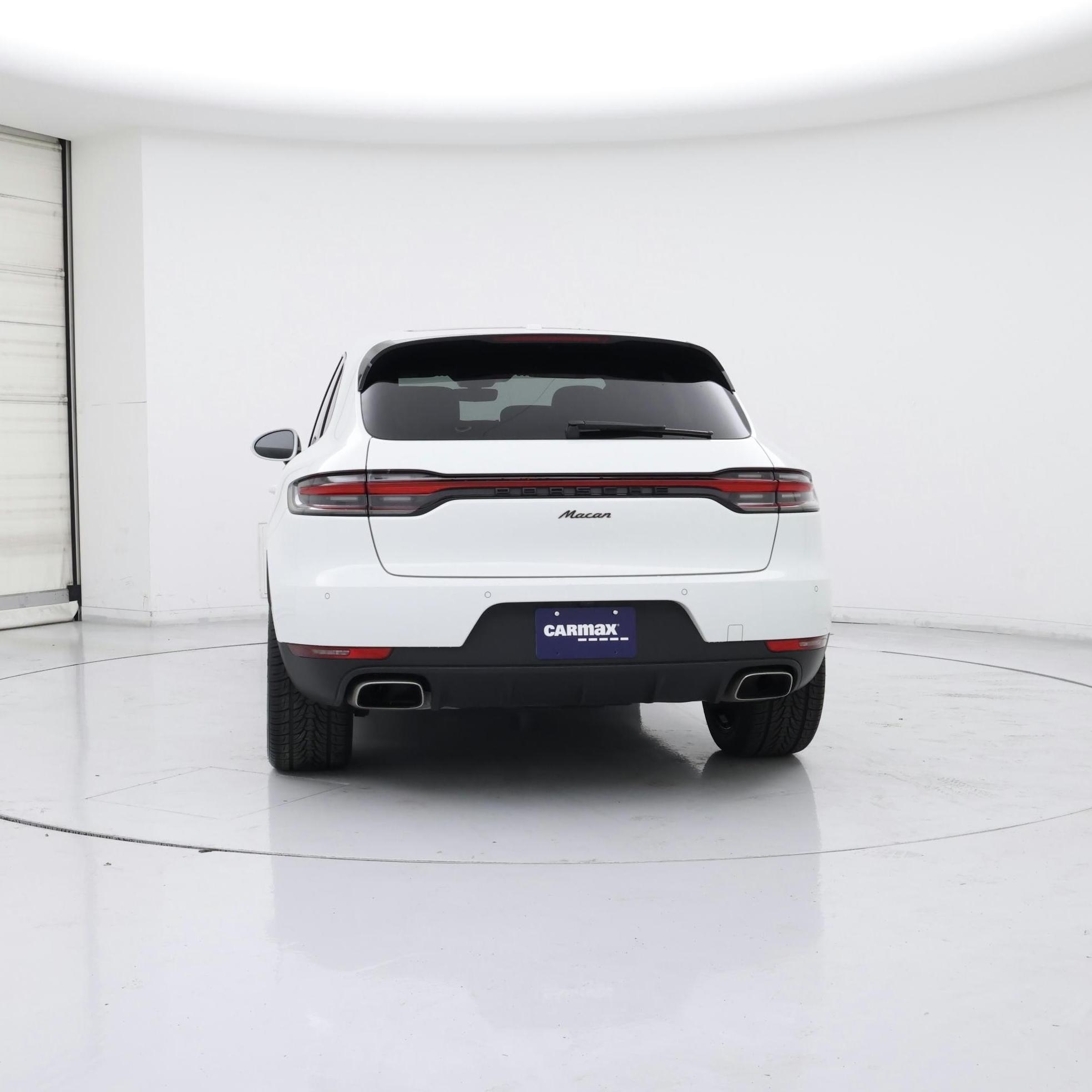 Thumbnail: 2021 Porsche Macan - 6