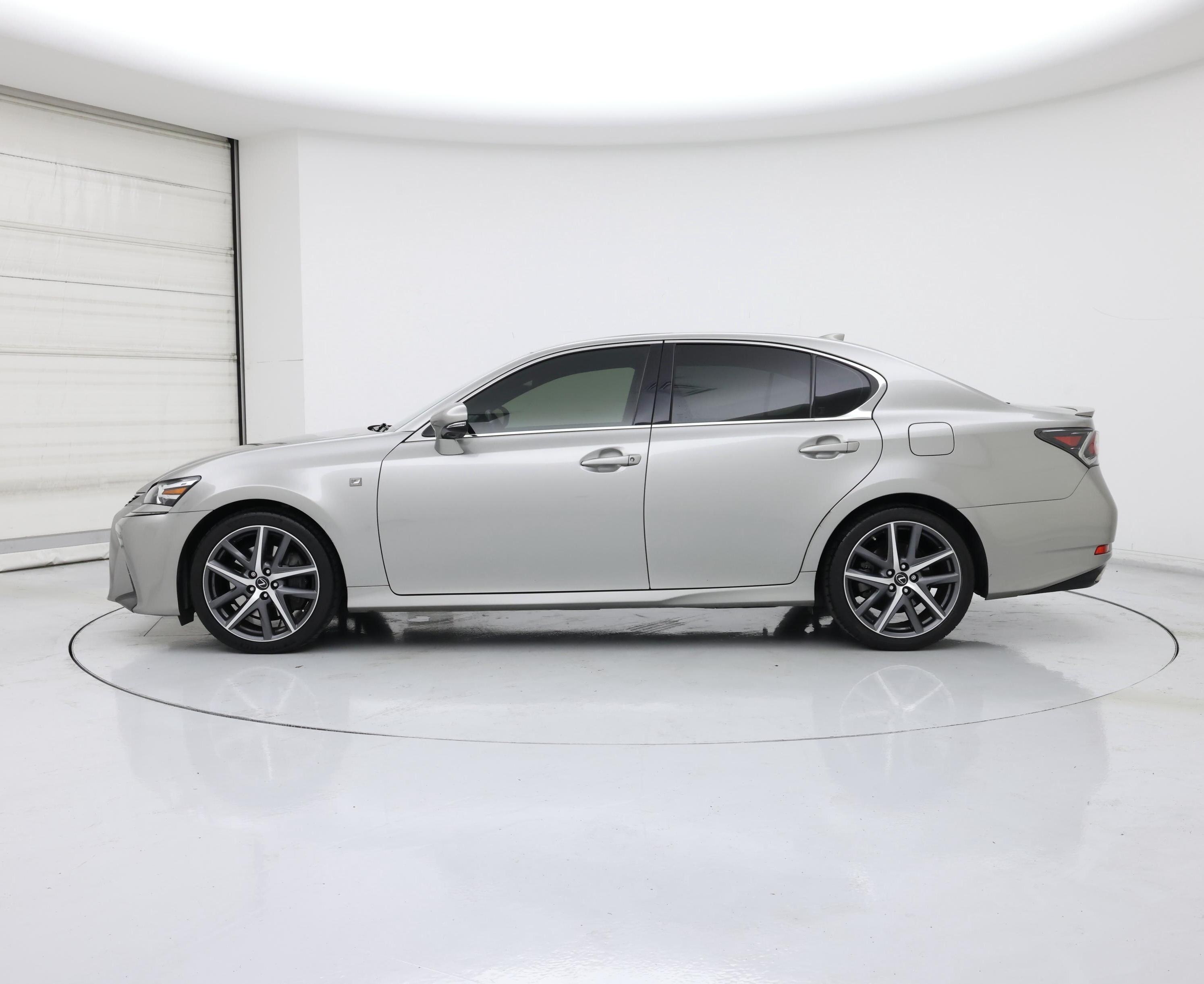 Thumbnail: 2018 Lexus GS - 3