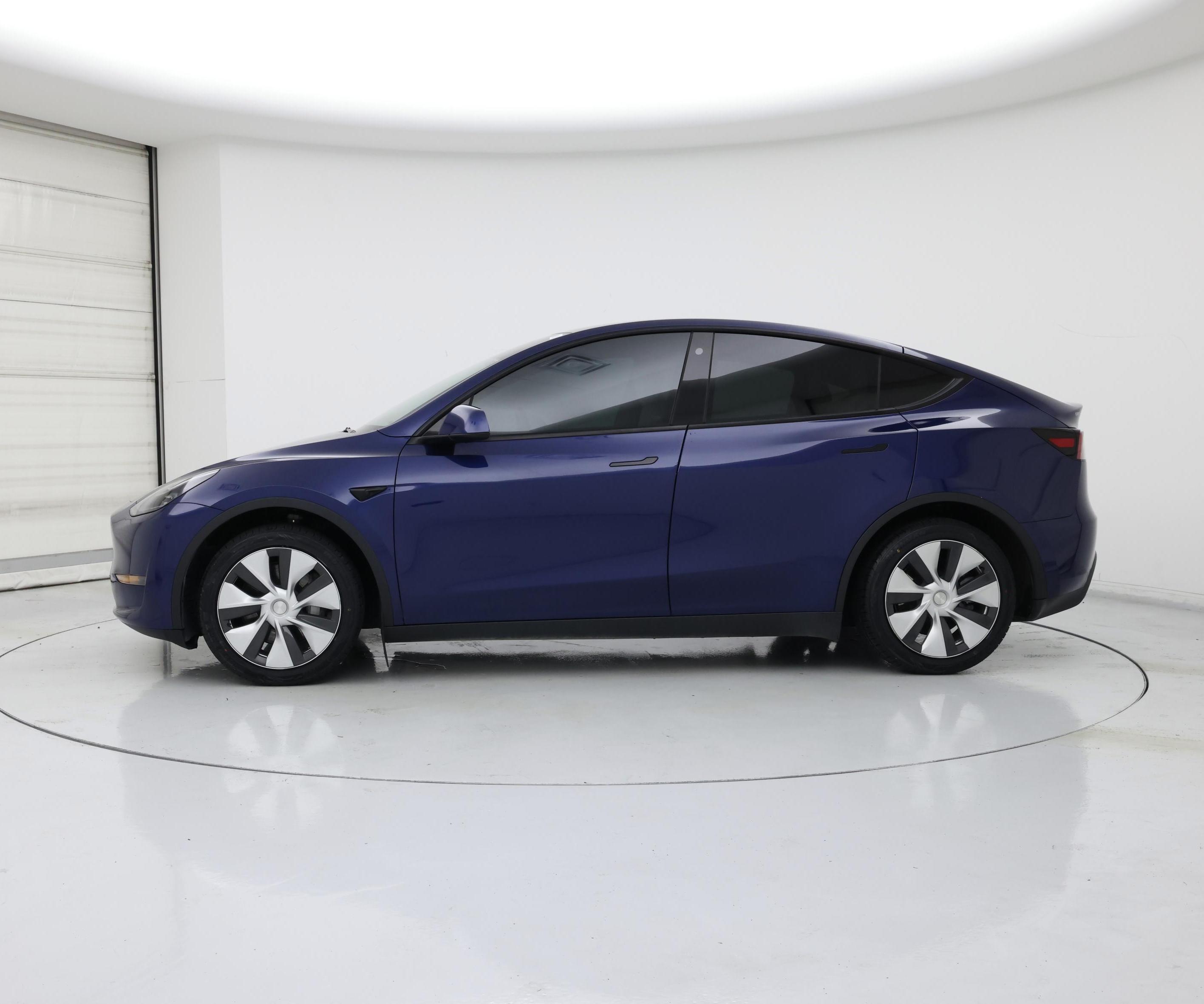 Thumbnail: 2023 Tesla Model Y - 3