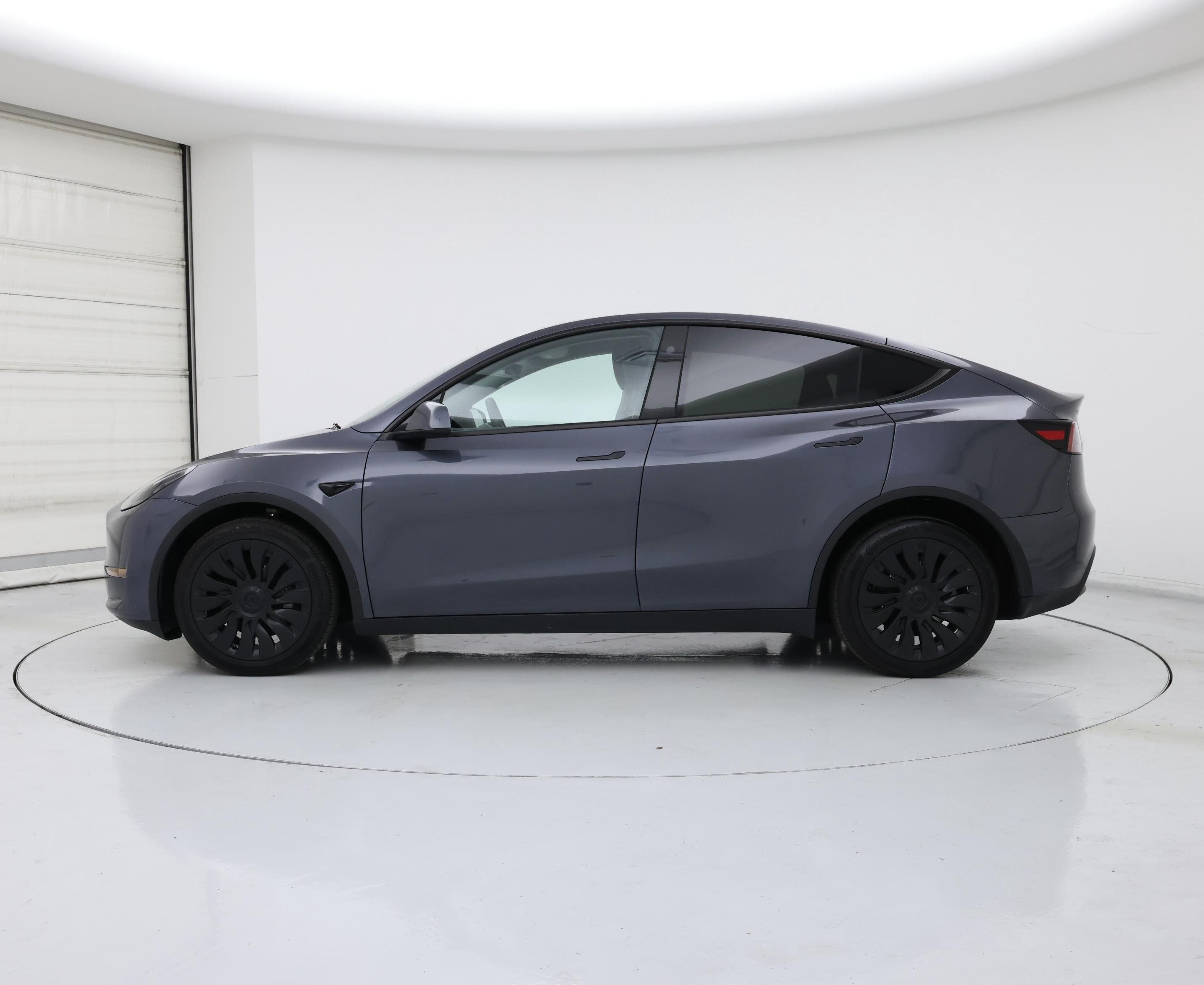 Thumbnail: 2023 Tesla Model Y - 3