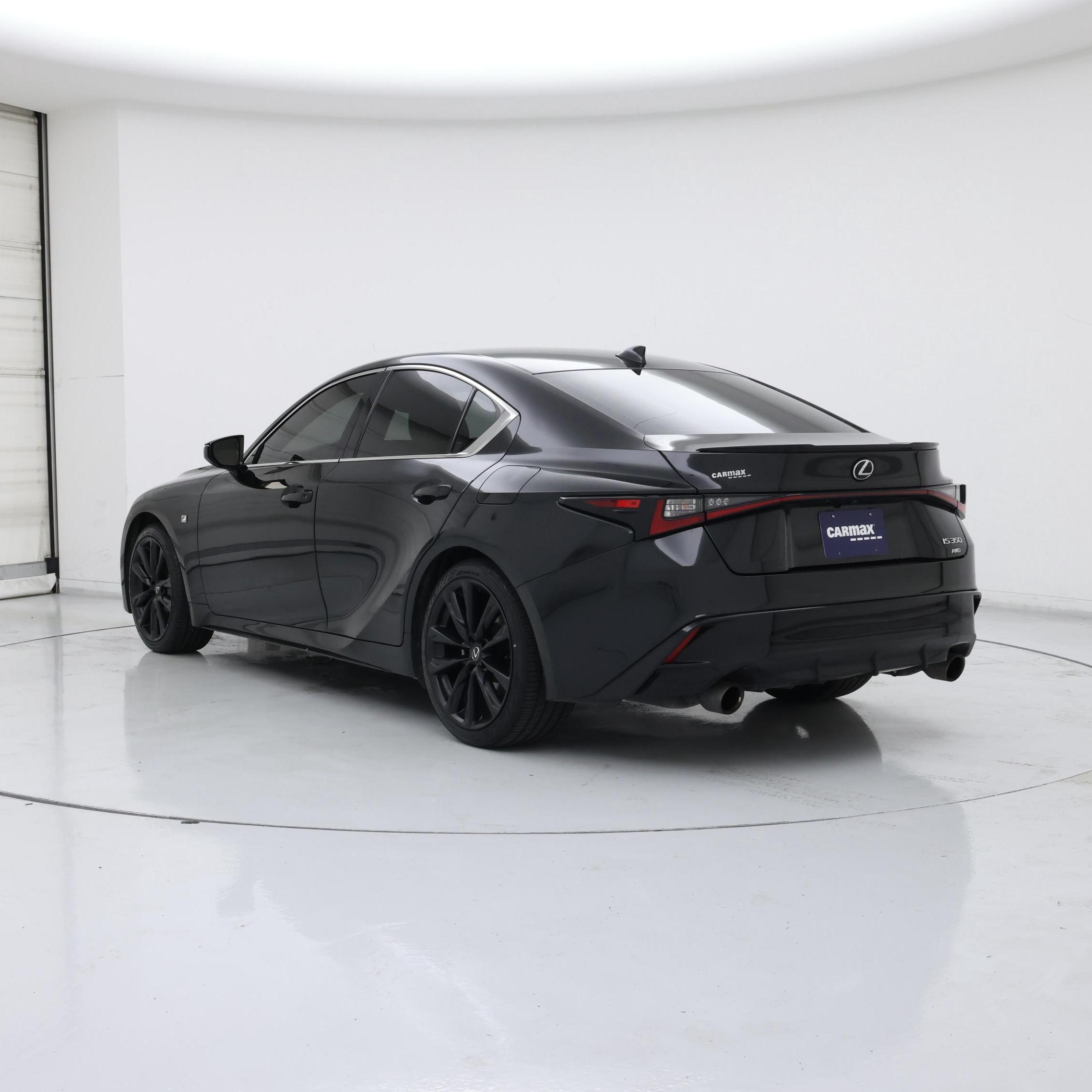 Thumbnail: 2022 Lexus IS - 2